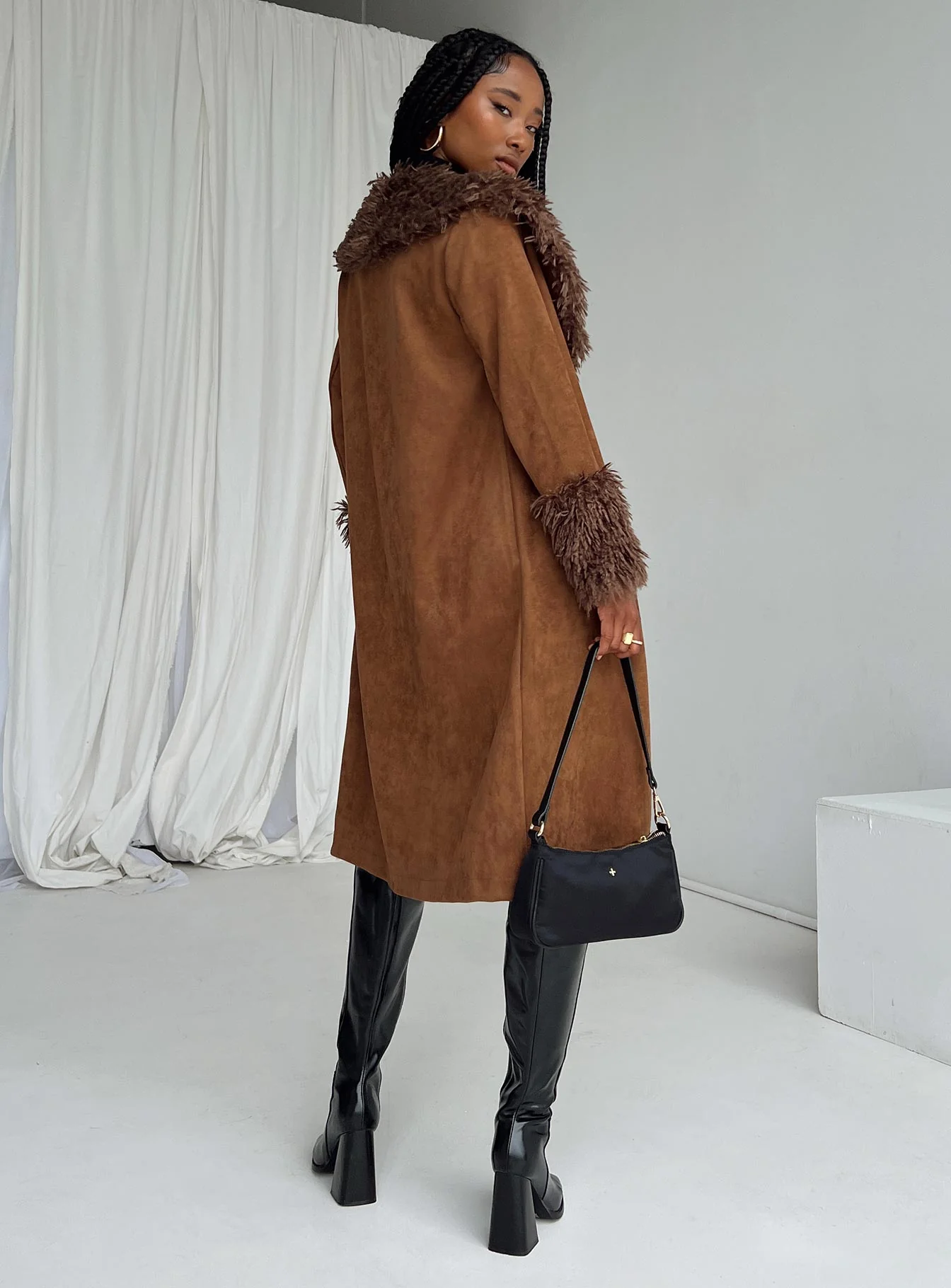 After Party Shearling Jacket Brown - Image 12