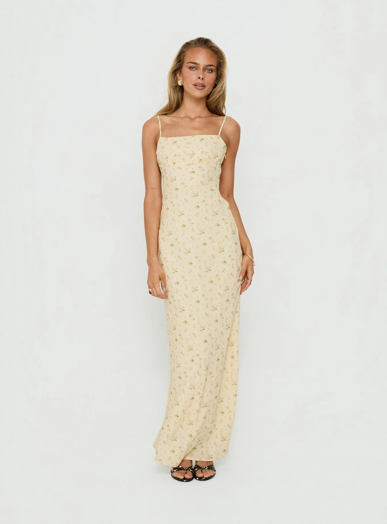 Alliza Square Neck Maxi Dress Yellow Floral - Image 2