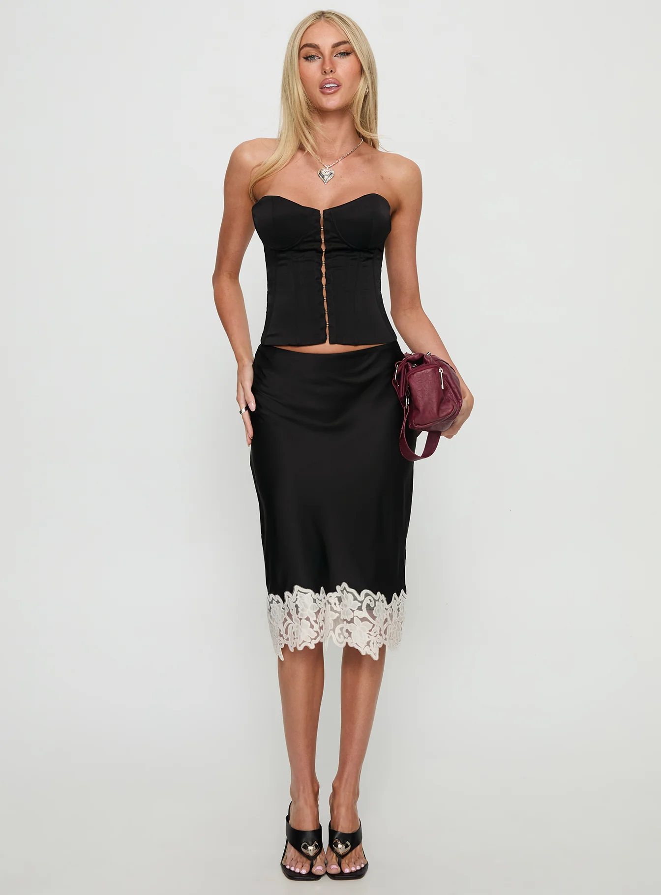 Anchored Midi Skirt Noir - Image 3
