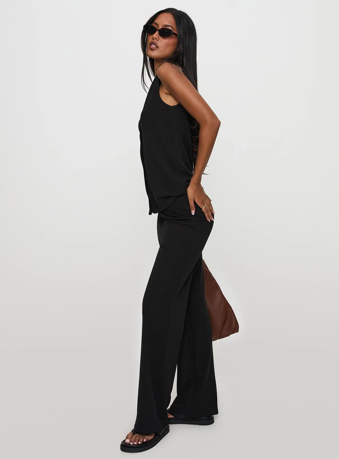 Annalie Set Black - Image 3