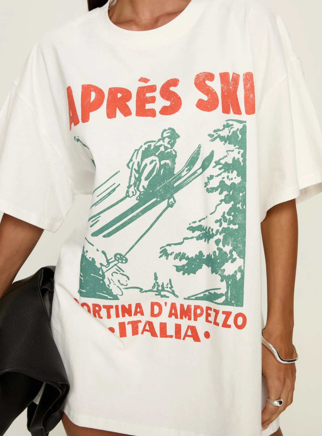 Apres Ski Italia Oversized Graphic Top White - Image 6