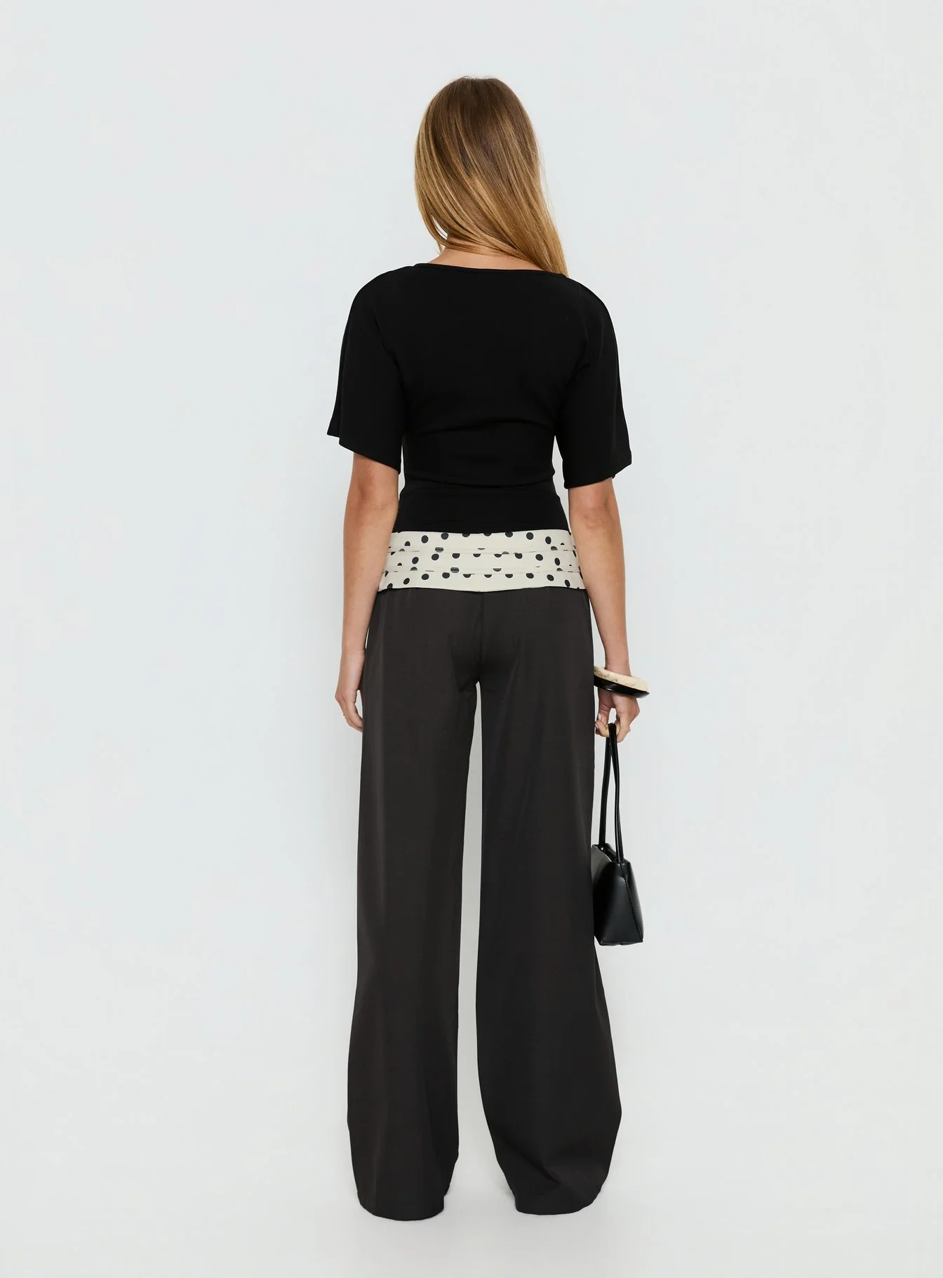 Arazia Cinched Short Sleeve Top Black - Image 5