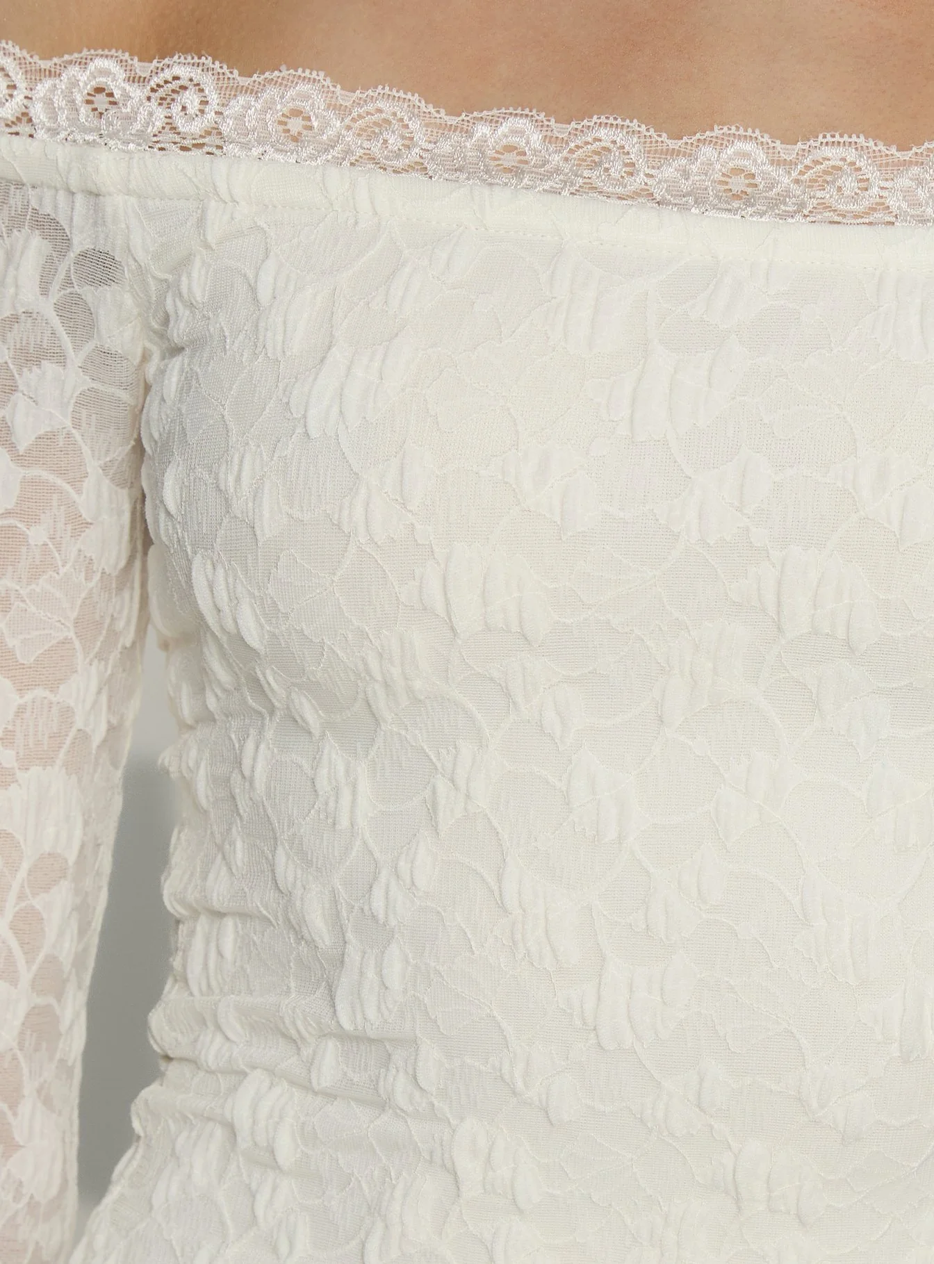 Avenues Long Sleeve Lace Mini Dress White - Image 6