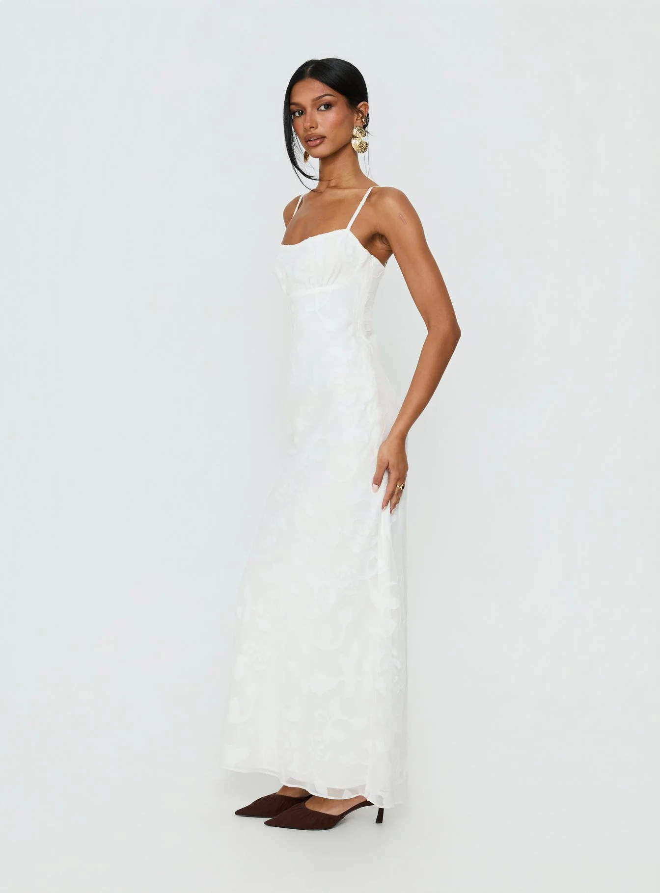 Avienna Maxi Dress White Burnout - Image 4