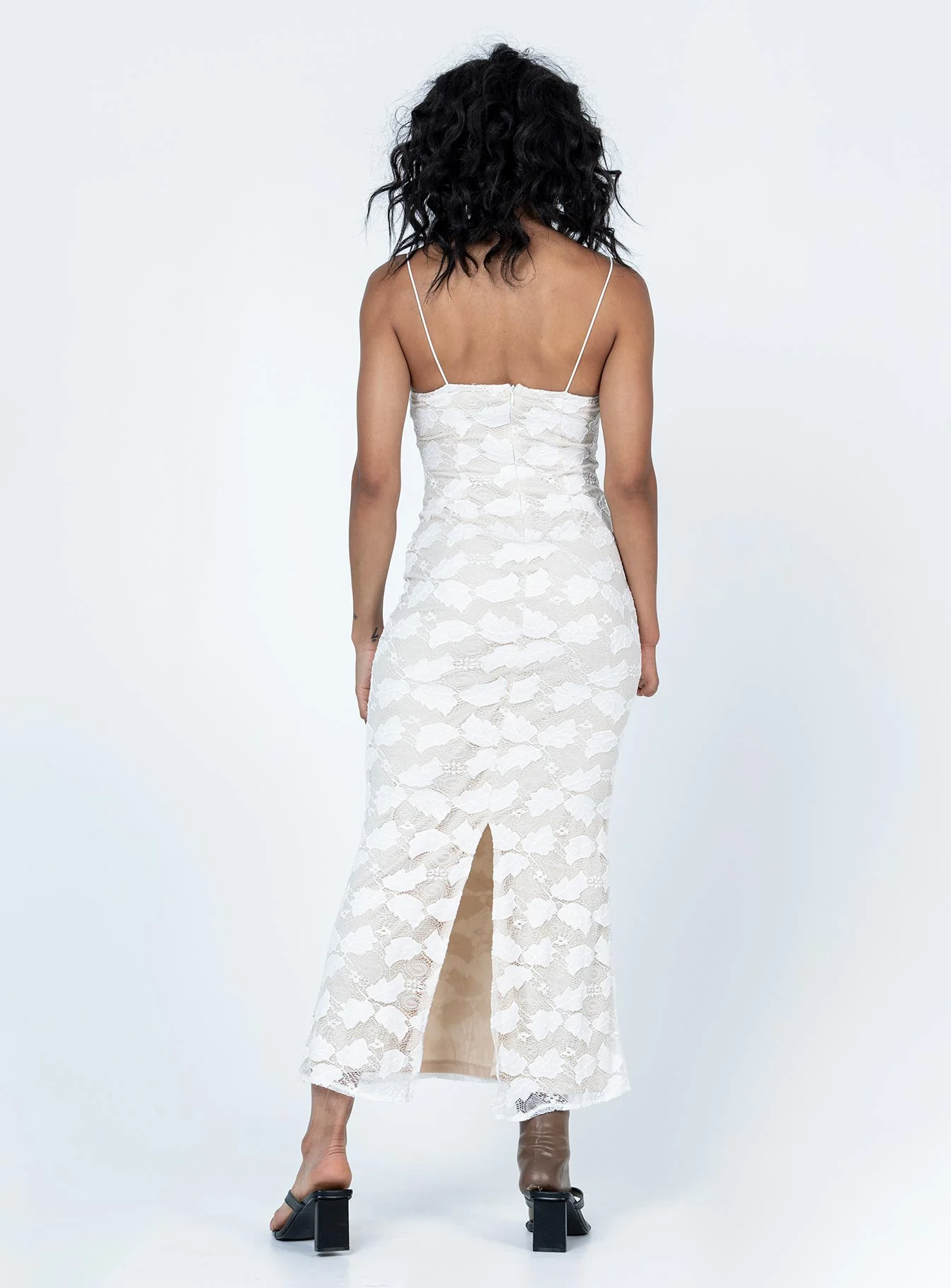 Azra Maxi Dress White - Image 5