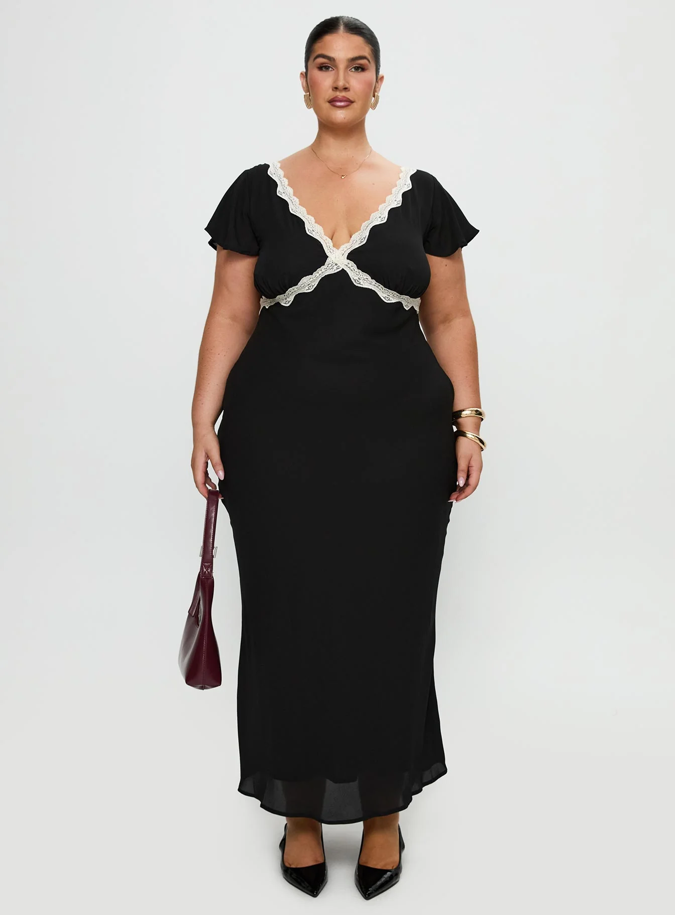 Barbarita Lace Maxi Dress Black Curve - Image 7