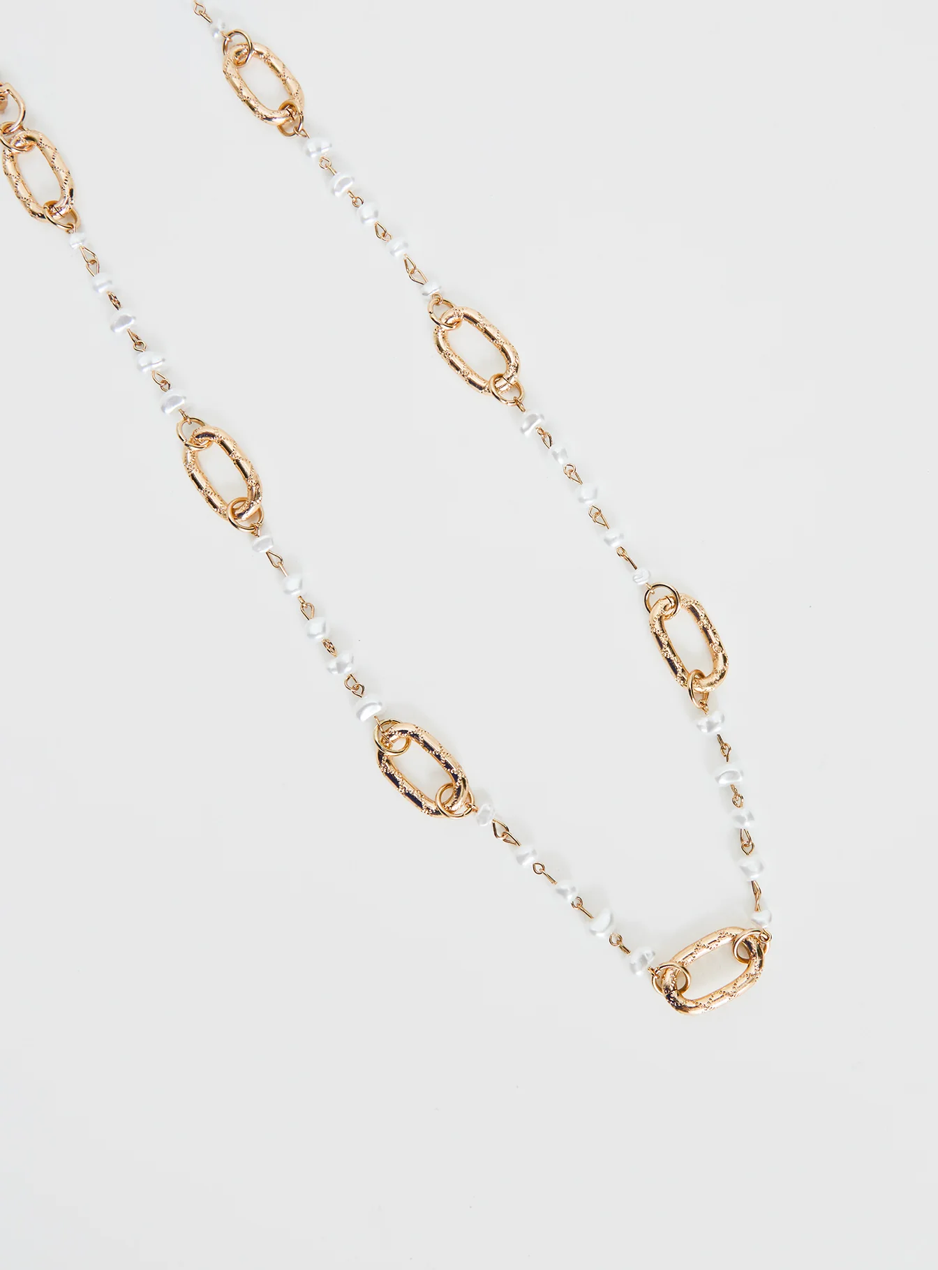 Believe It Chain Belt Gold - Image 3