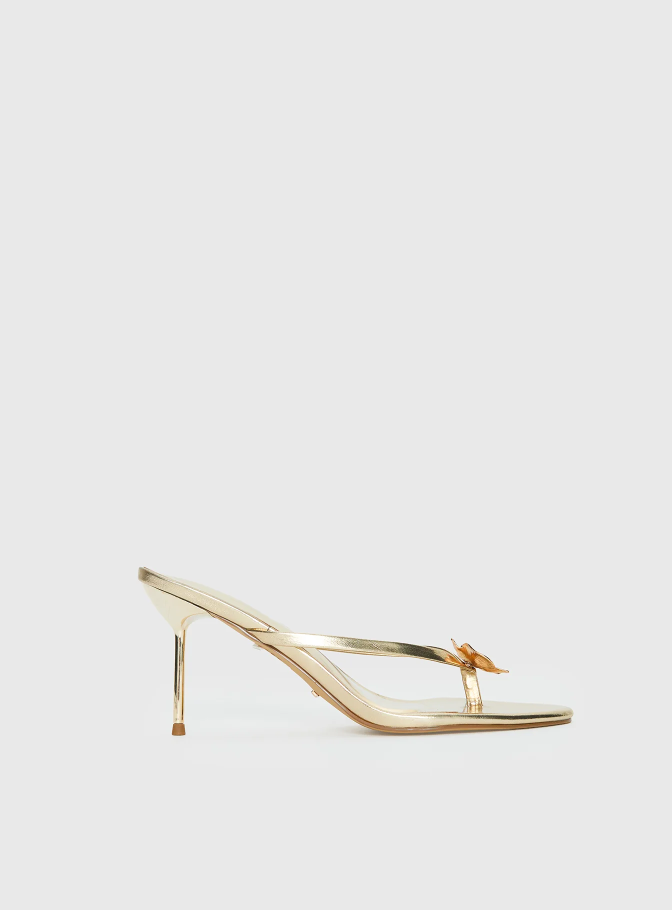 Billini Dalella Thong Heels Gold Metallic - Image 2