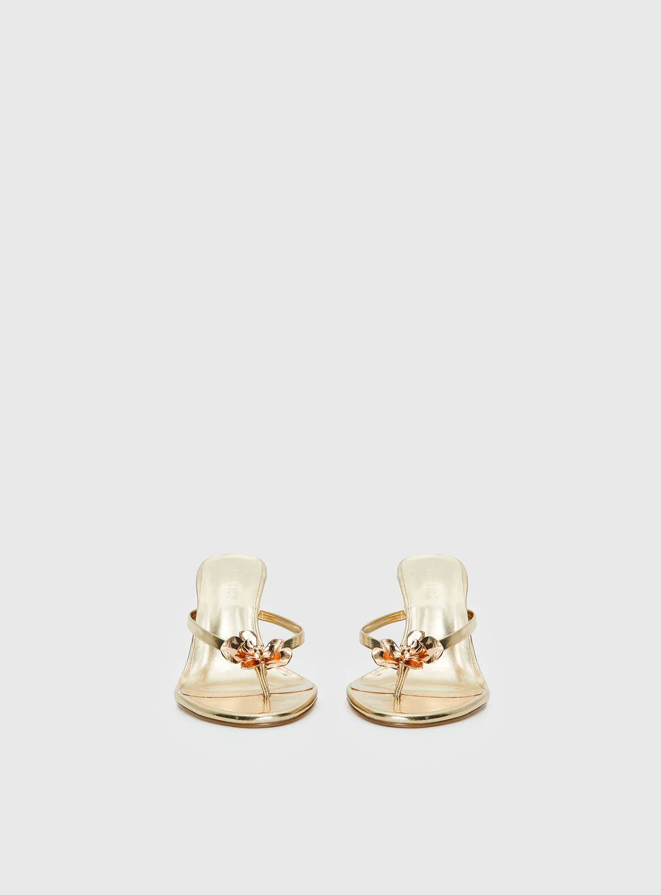 Billini Dalella Thong Heels Gold Metallic - Image 3
