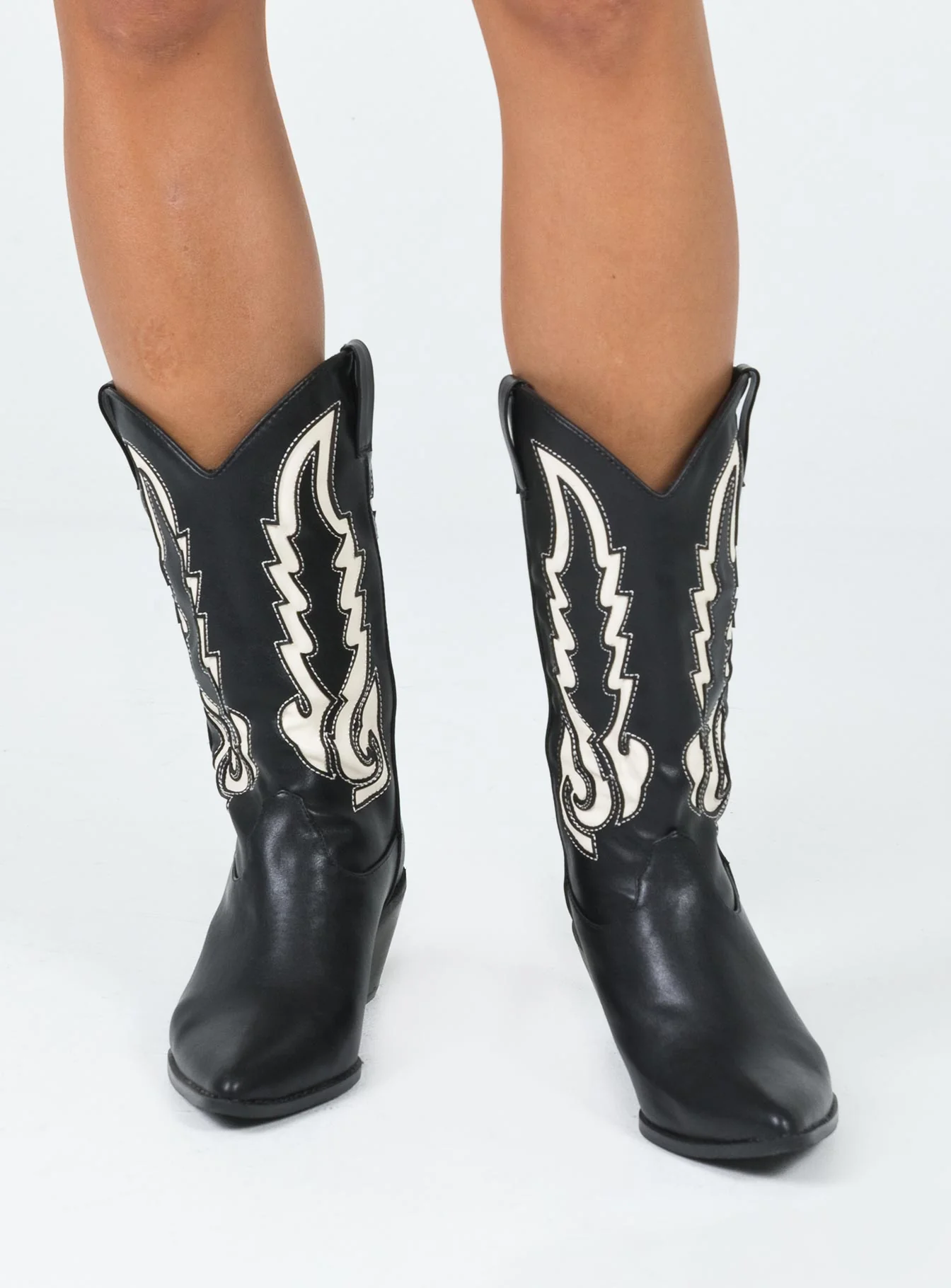 Billini Norva Boots Black / Bone - Image 2