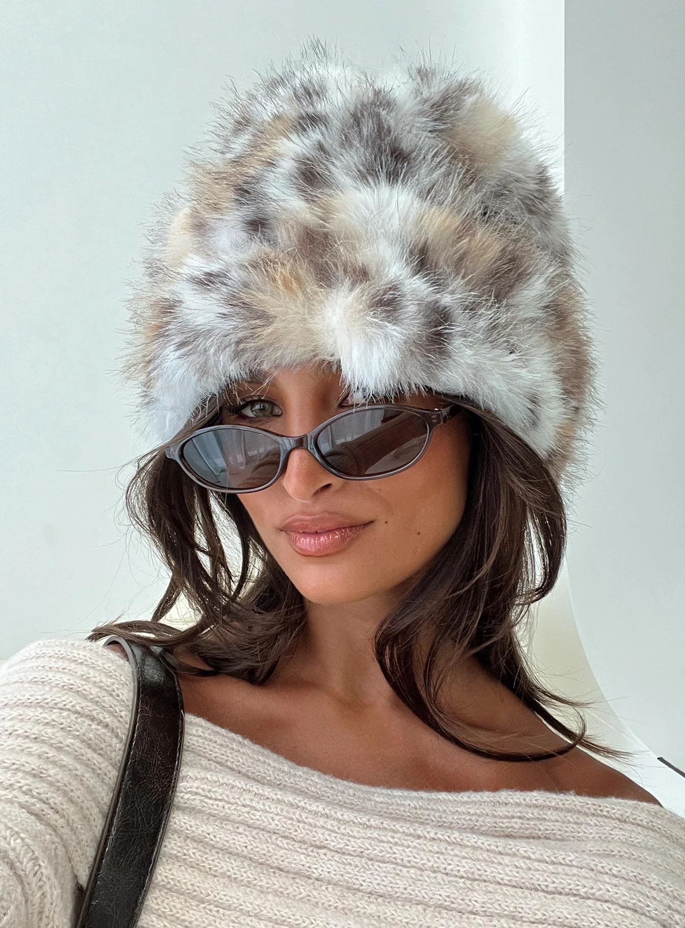 Birkley Fluffy Hat Leopard - Image 4