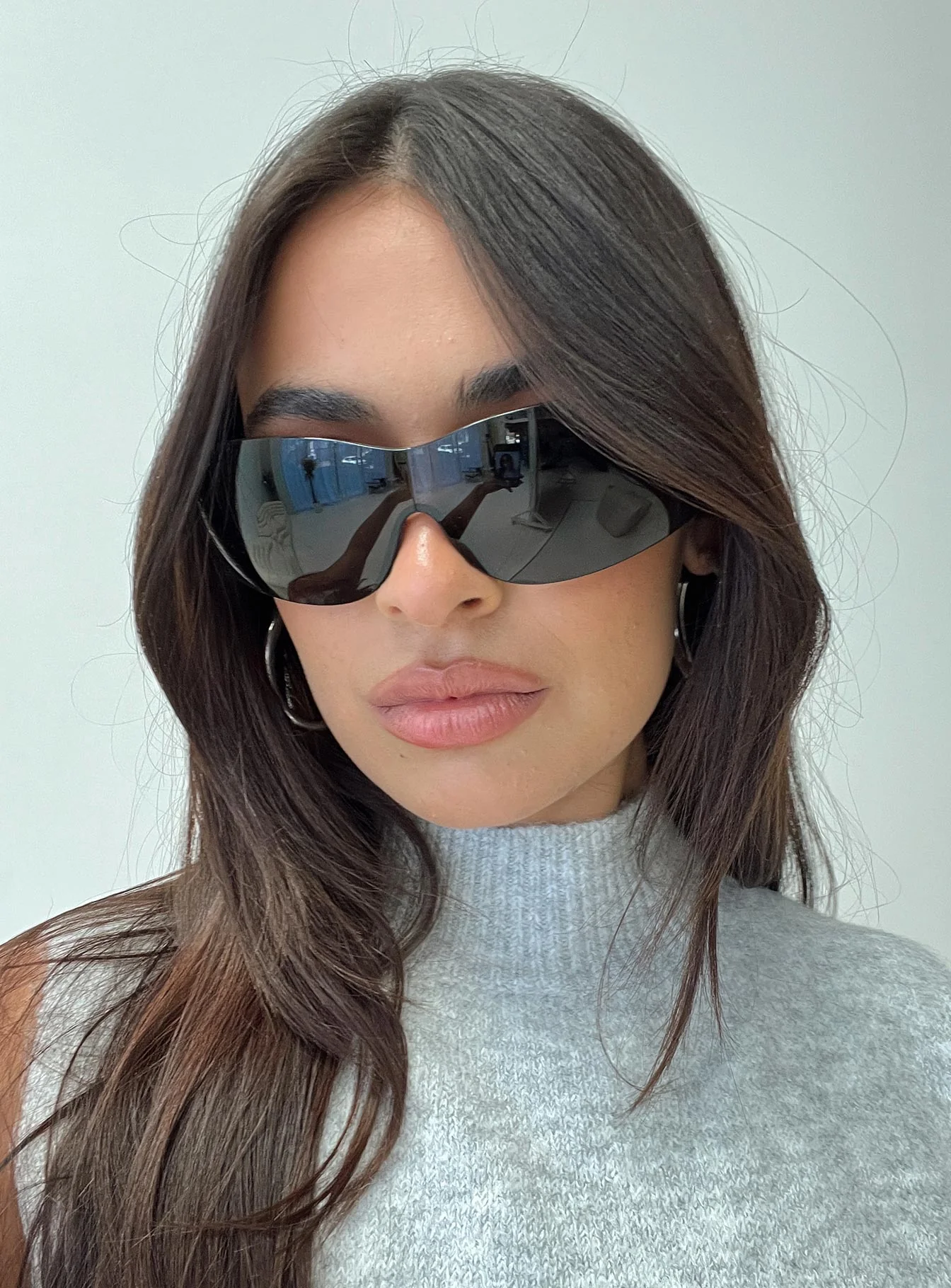 Callile Sunglasses Black - Image 4