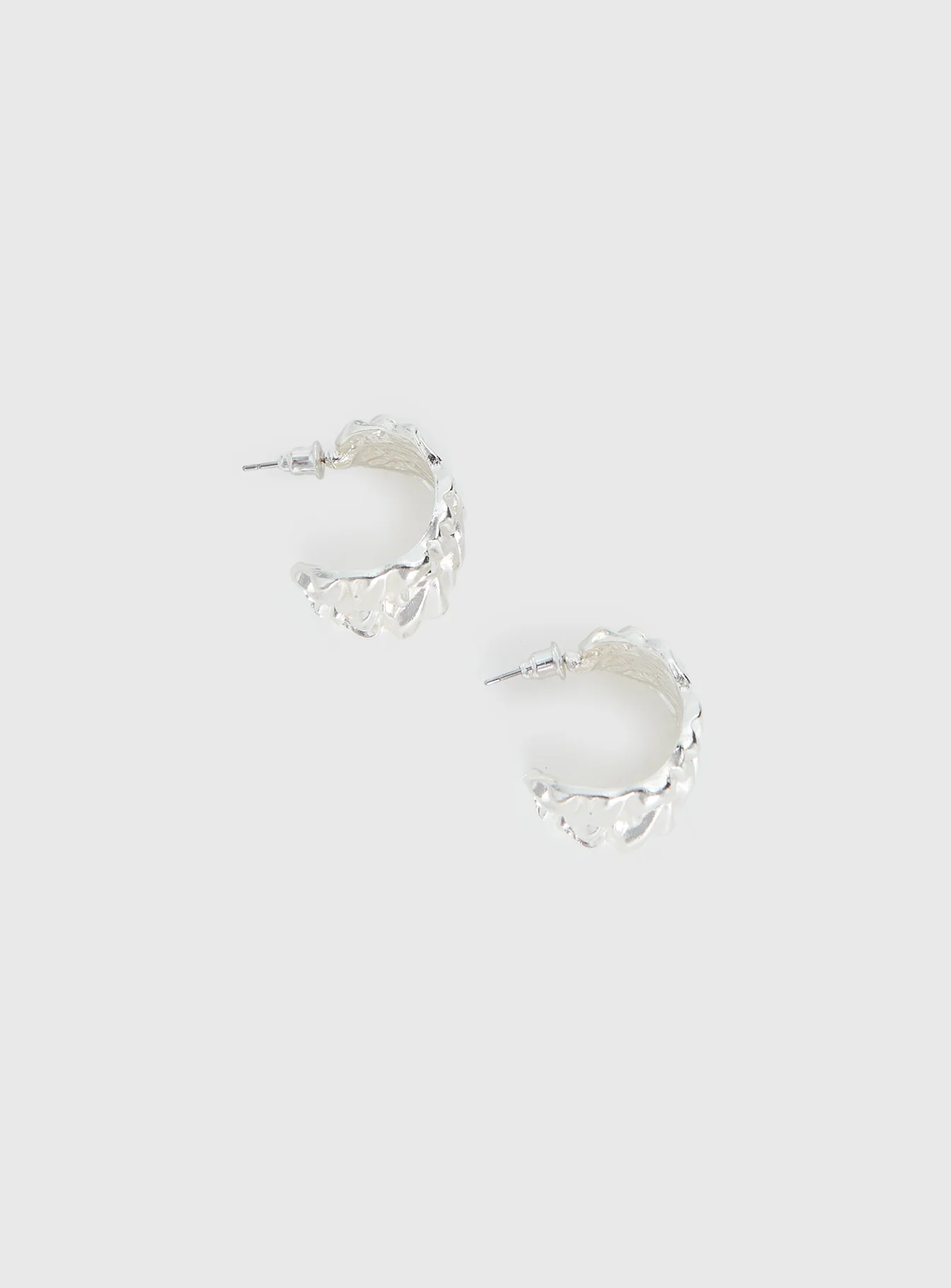 Courter Earrings Silver - Image 4