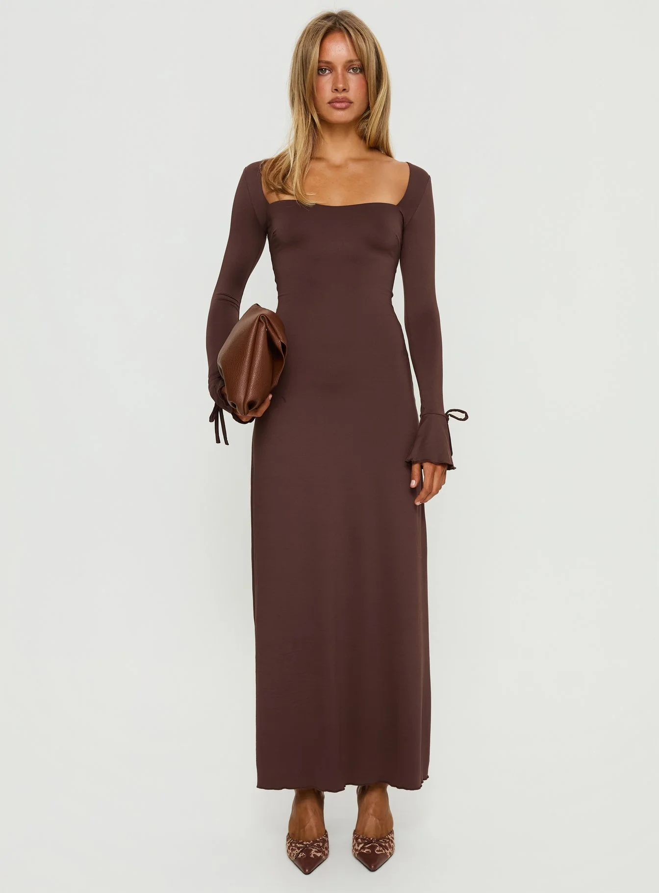Dalzine Maxi Dress Chocolate - Image 6