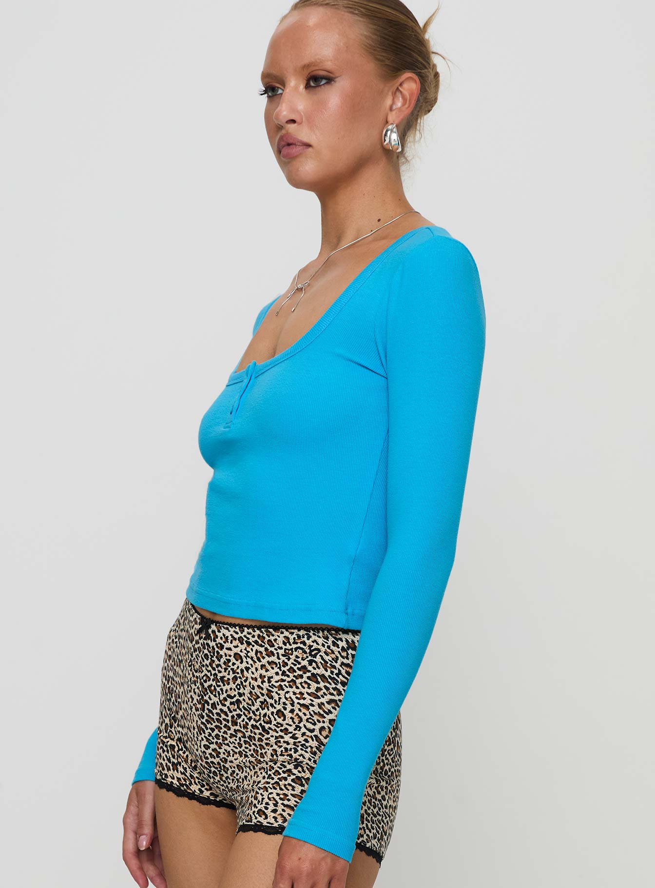Daphine Long Sleeve Top Blue - Image 4