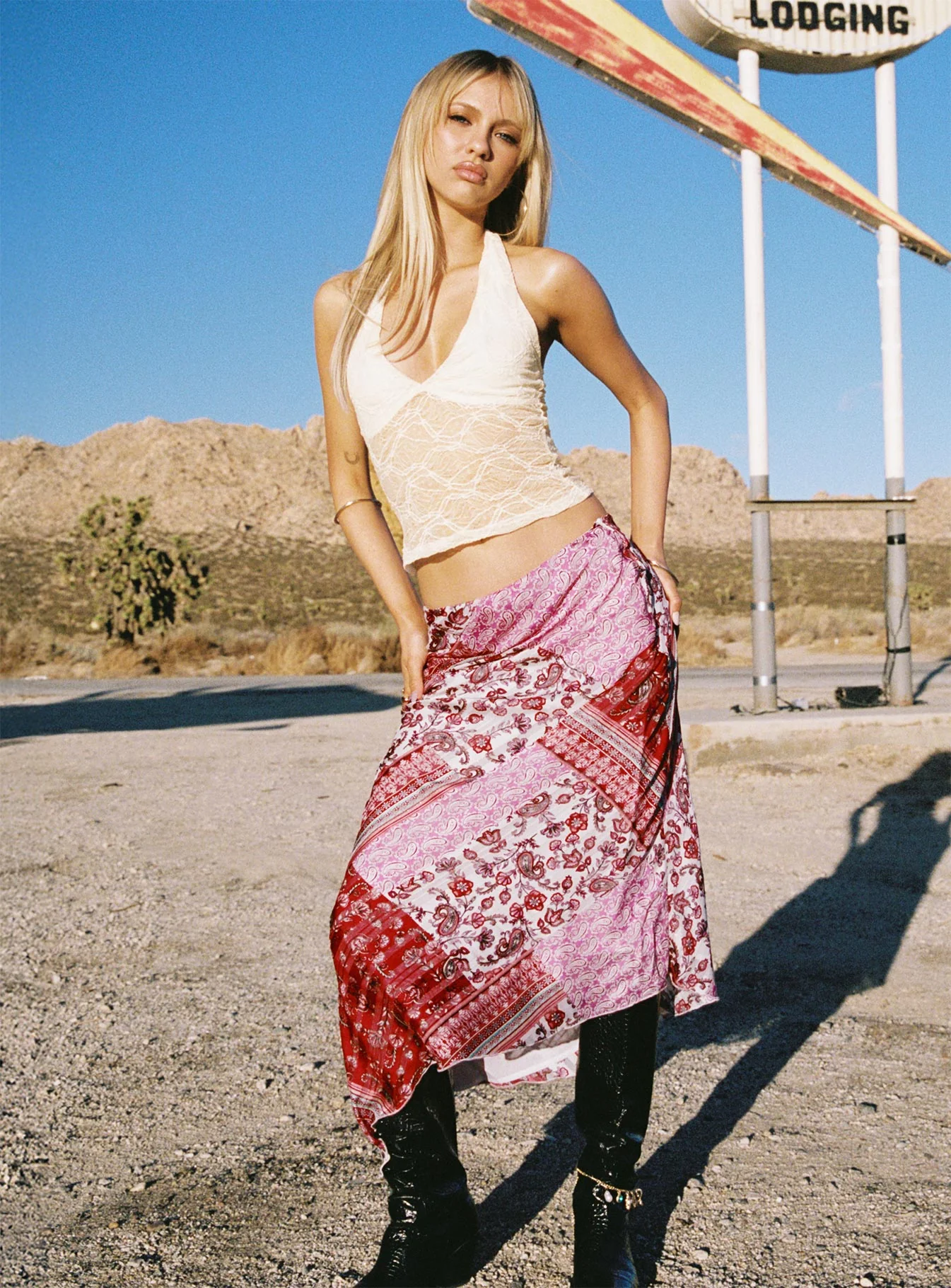 Darrah Lace Halter Top Cream - Image 2