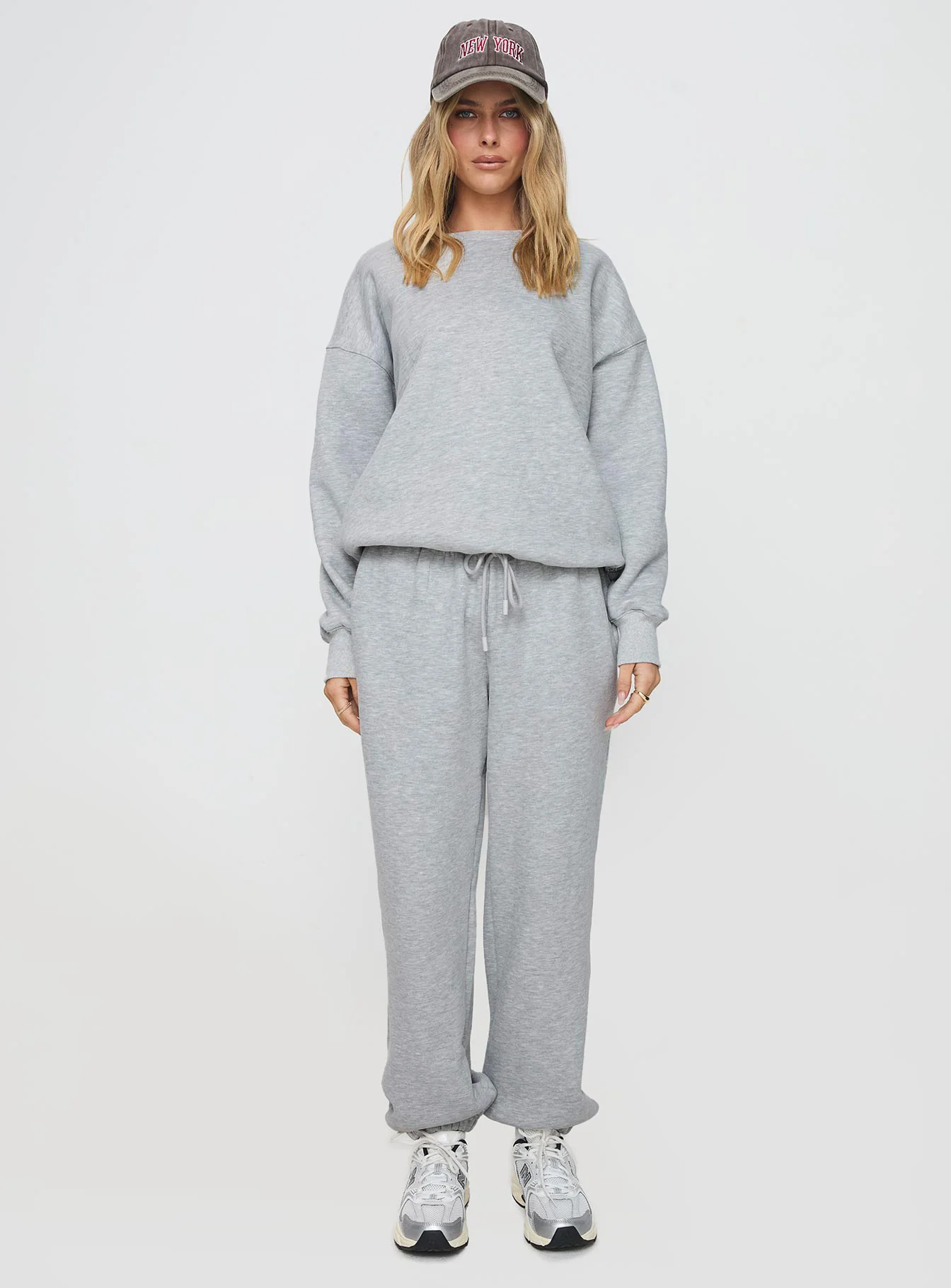 Dream Fleece Classic Crewneck Sweatshirt Grey Marle - Image 7