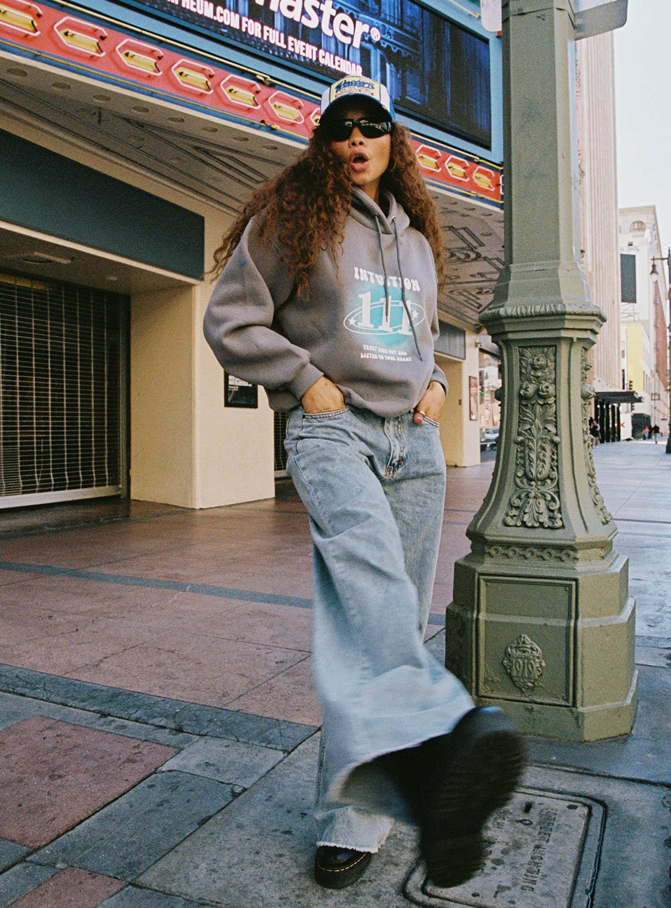 Eivissa High Rise Baggy Jeans Faded Denim - Image 10