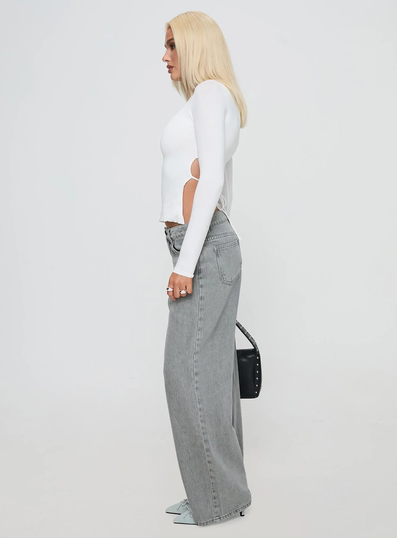Ellanor Low Rise Straight Leg Jean Washed Grey - Image 4
