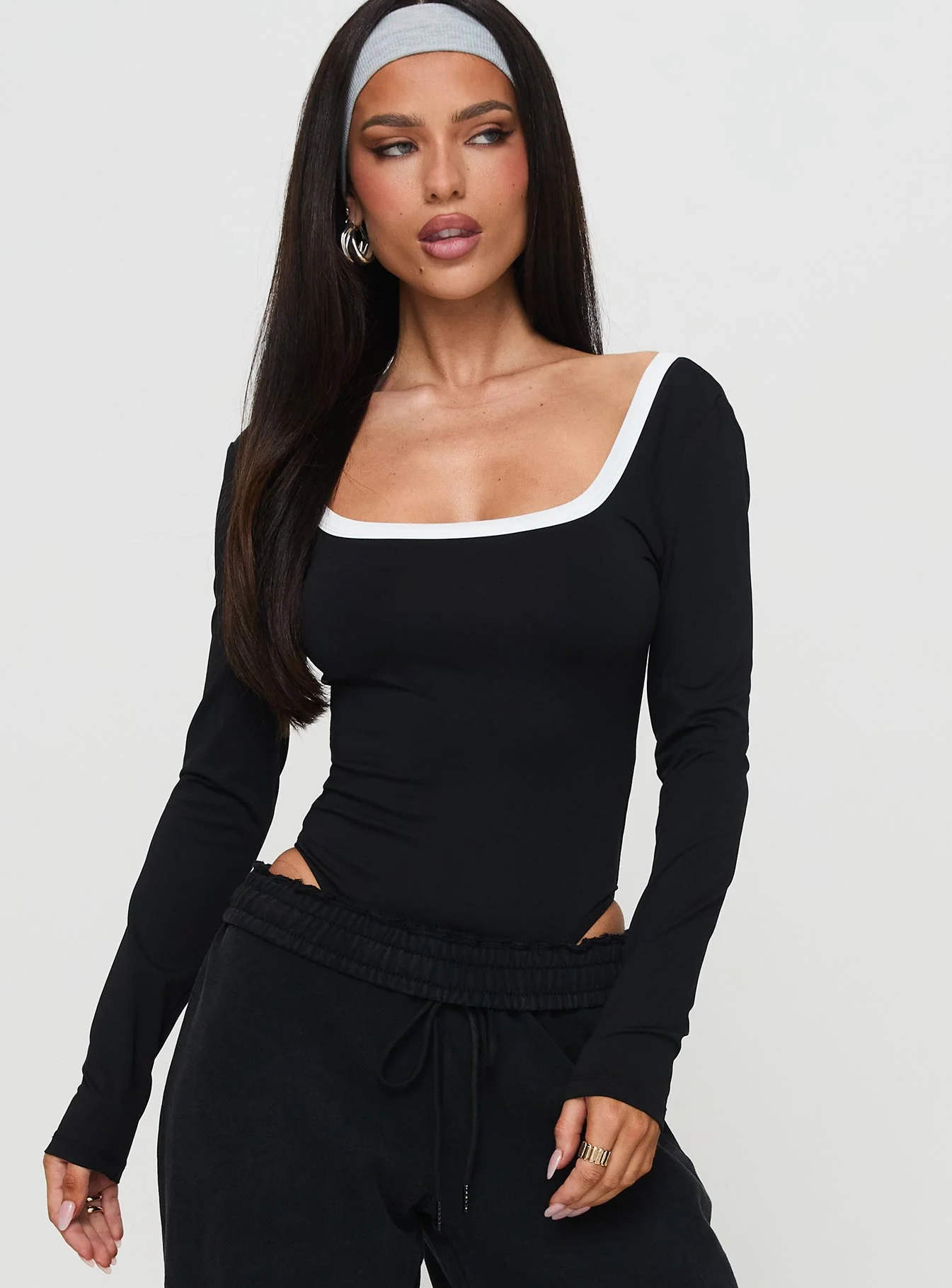 Ender Contrast Trim Bodysuit Black - Image 2