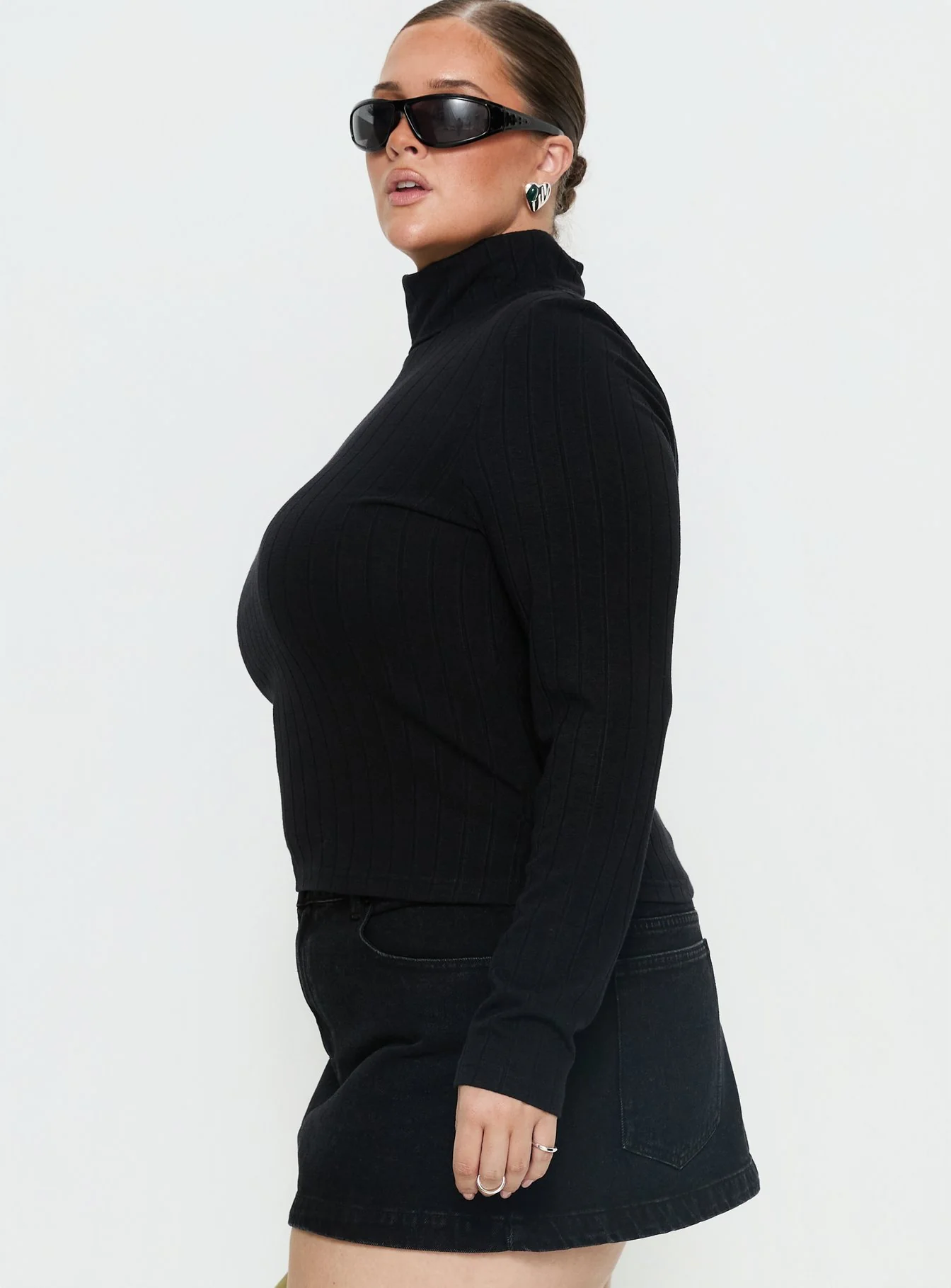 Enisa High Neck Long Sleeve Top Black Curve - Image 4