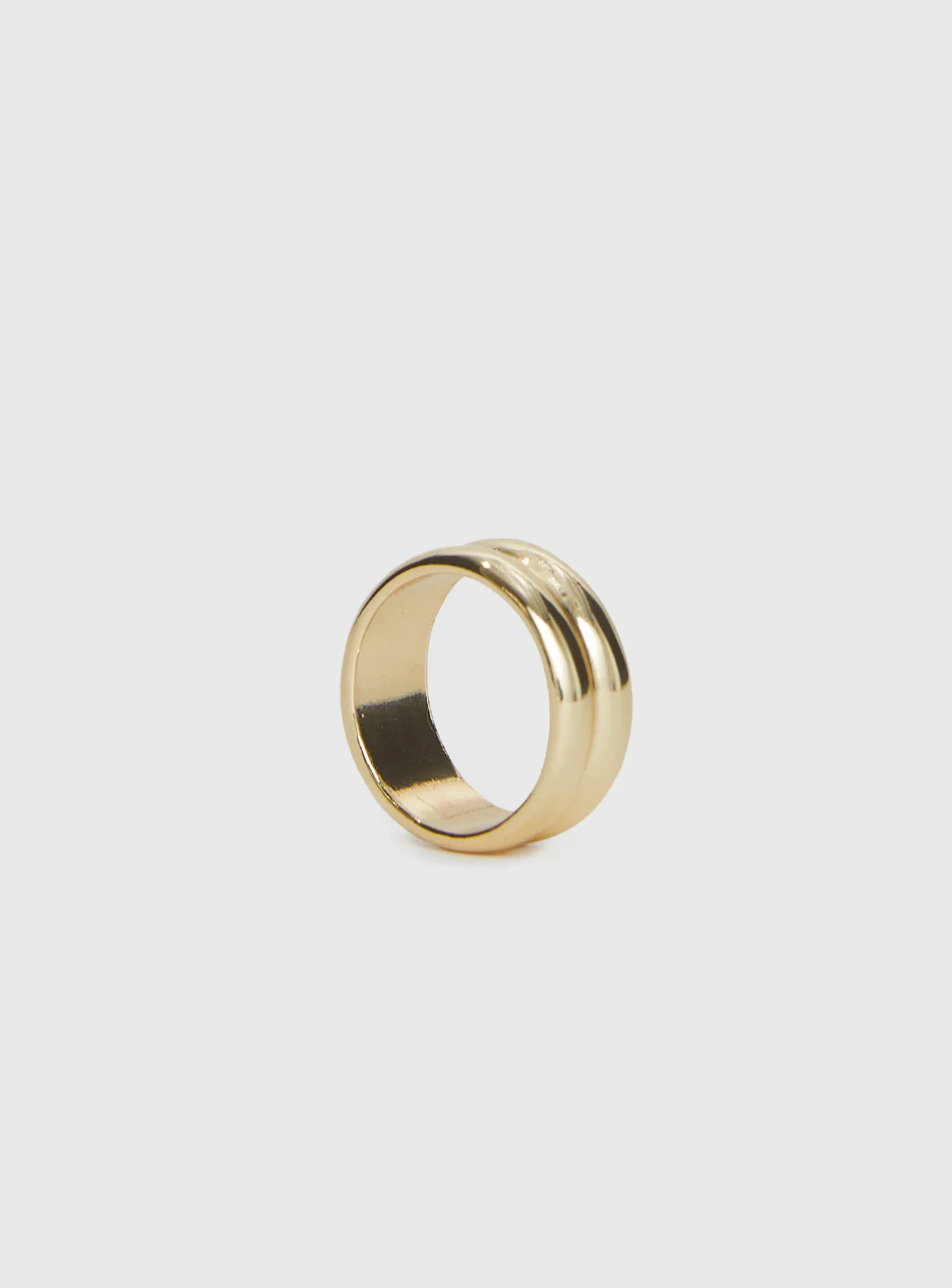 Family Ties Stacked Ring Gold - Image 2
