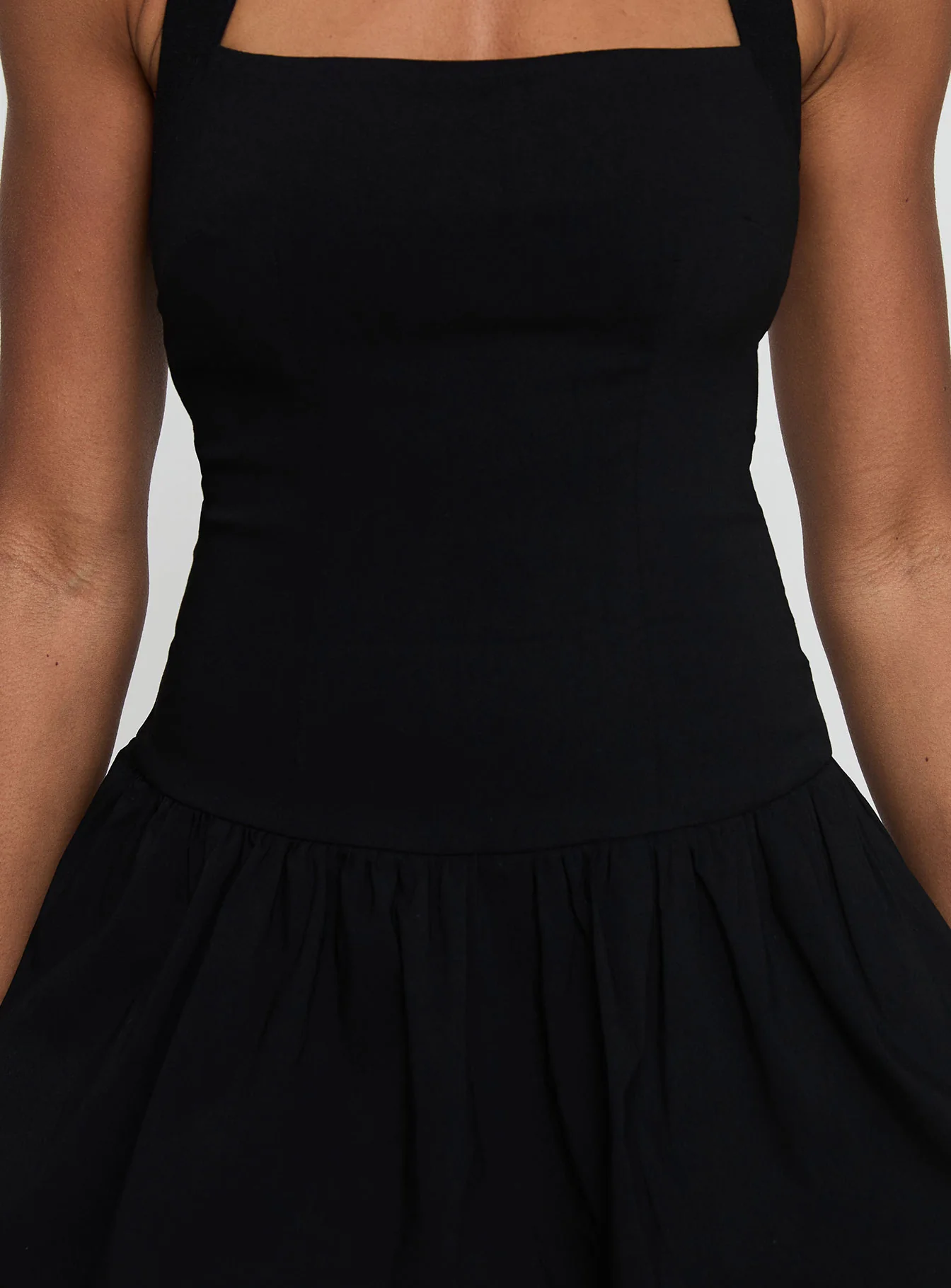 Gigli Bubble Hem Mini Dress Black Tall - Image 6