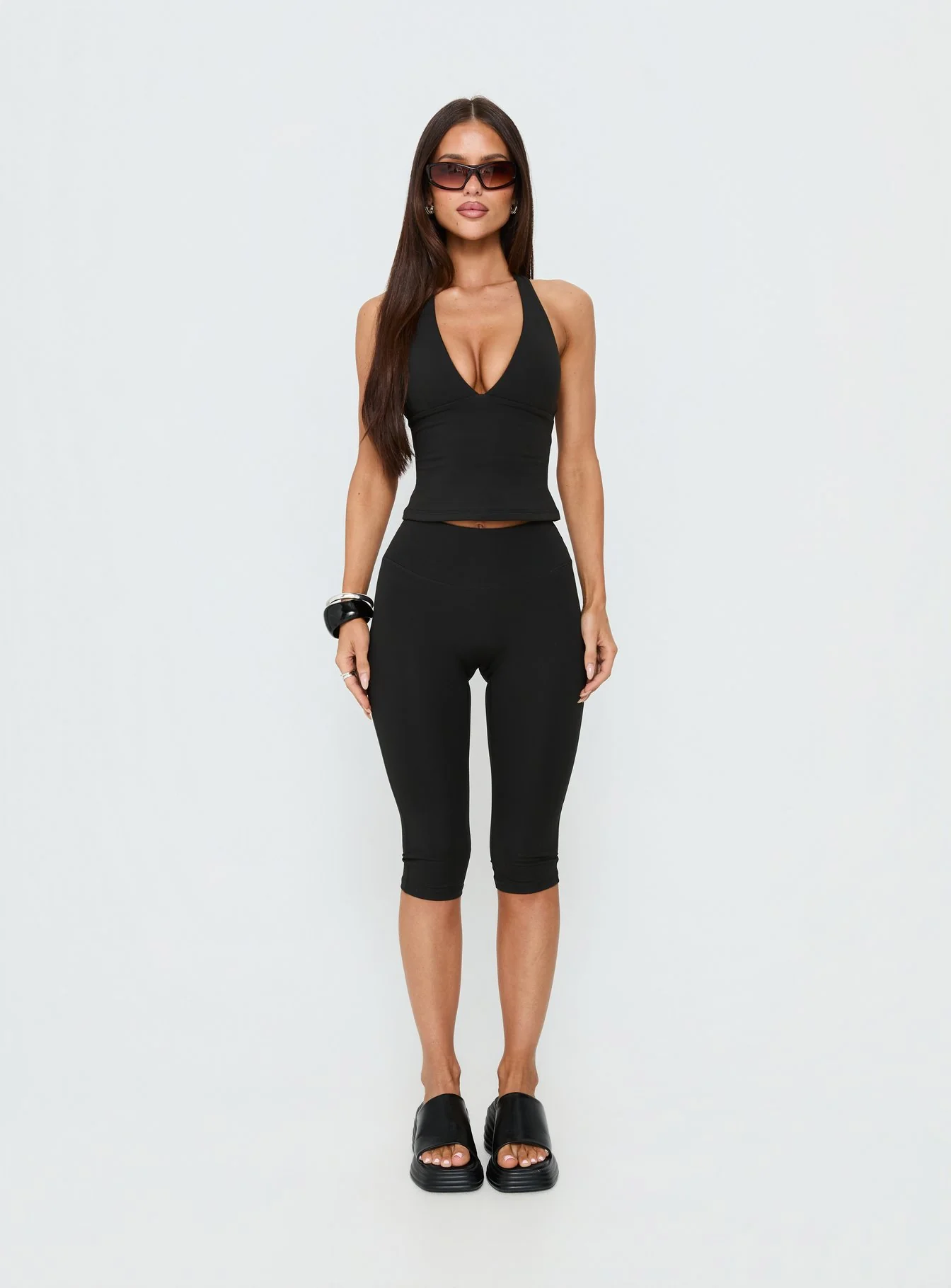 Habitual Active Longline Plunge Neck Tank Top Black - Image 9