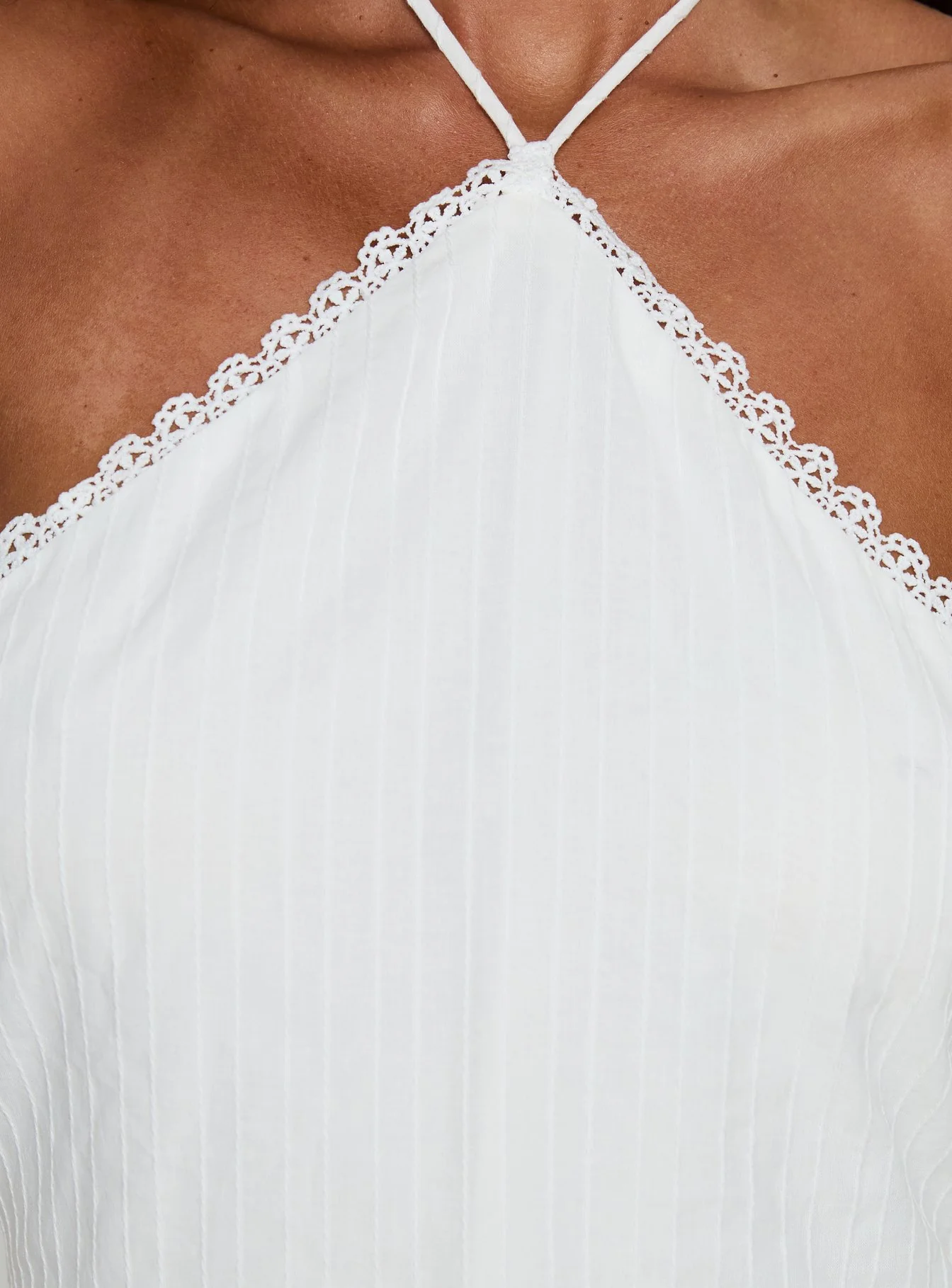 Harie Arrow Neck Halter Mini Dress White - Image 6