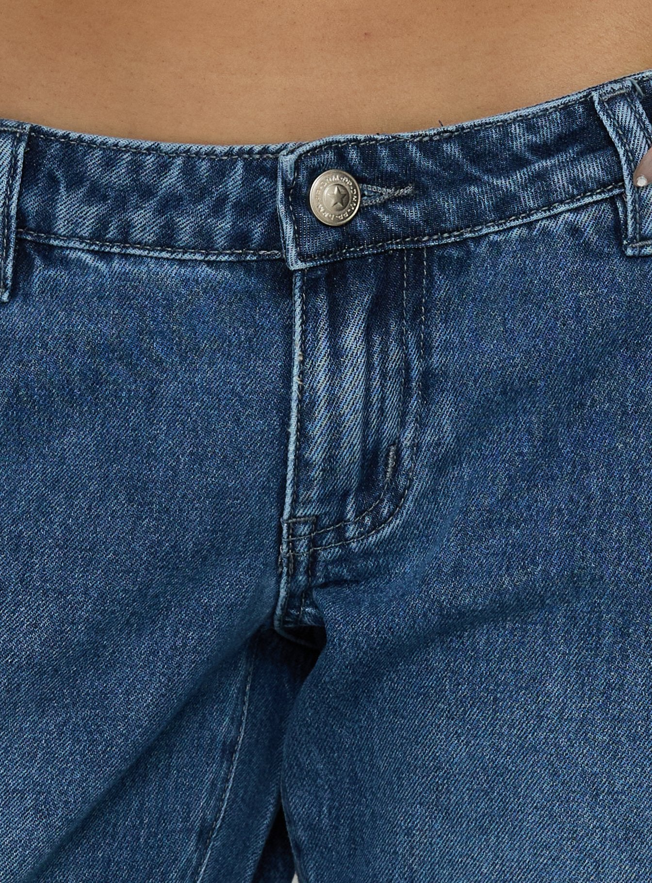 Hierarchy Low Rise 3/4 Length Jeans Mid Wash - Image 6