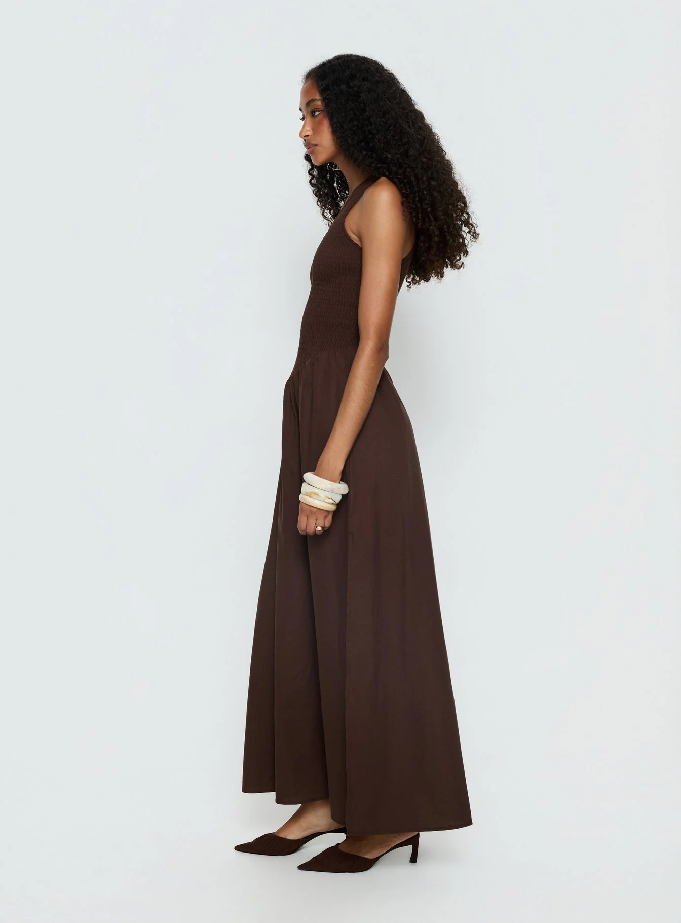 Highgate Drop Waist Pleat Detail Maxi Dress Chocolate - Image 4