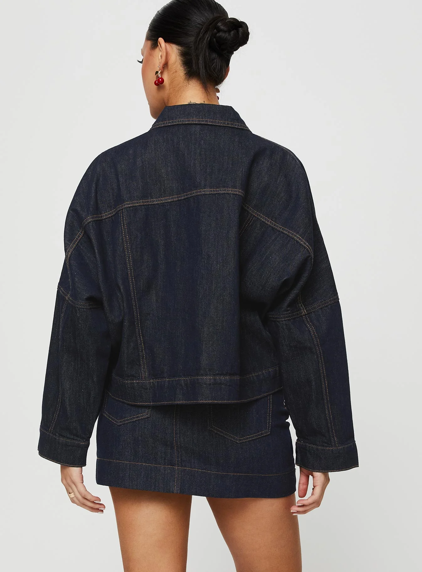 Hughes Mini Skirt Dark Wash Denim Petite - Image 4
