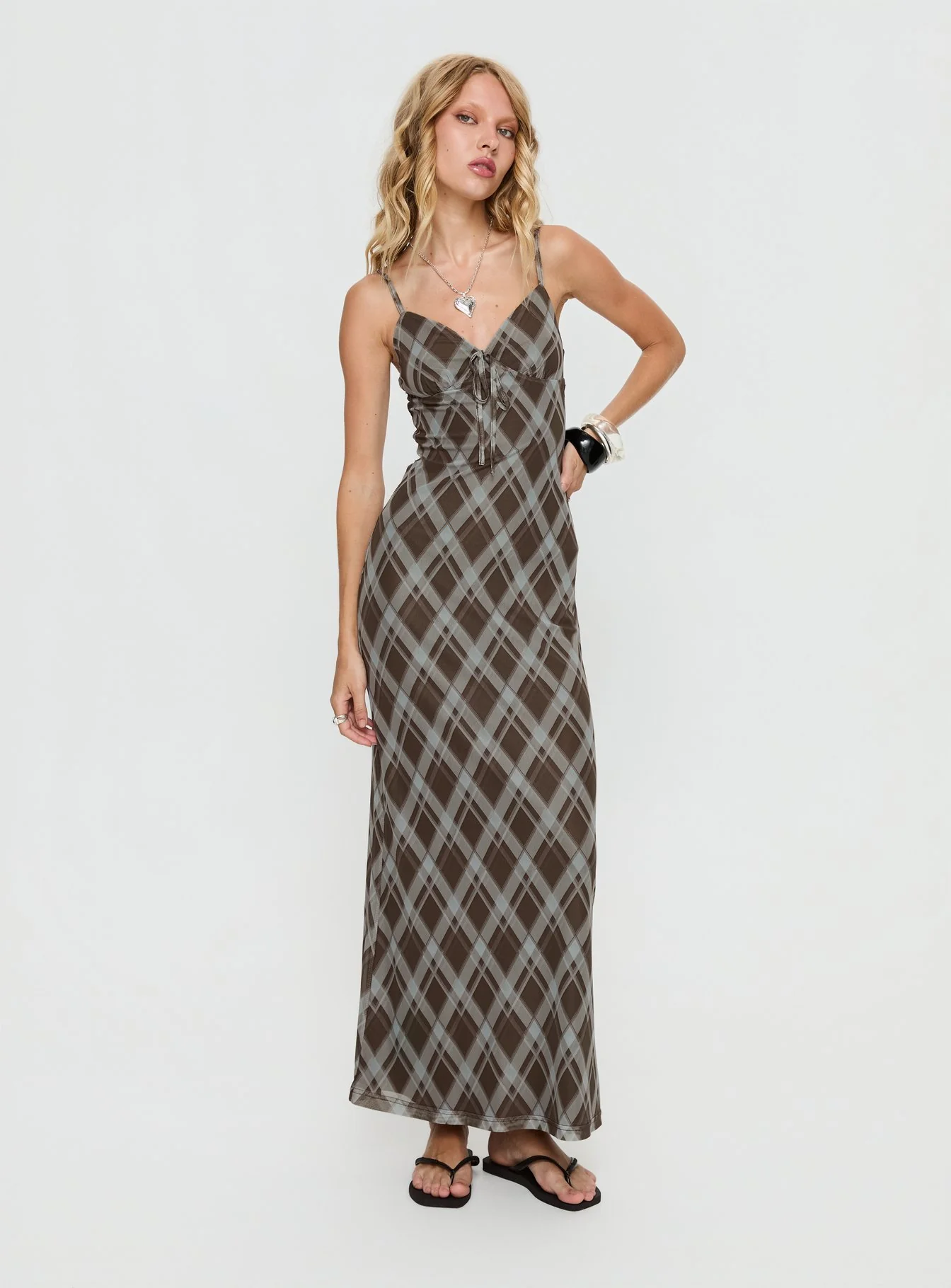 Idaline V Neck Maxi Dress Brown Check - Image 2