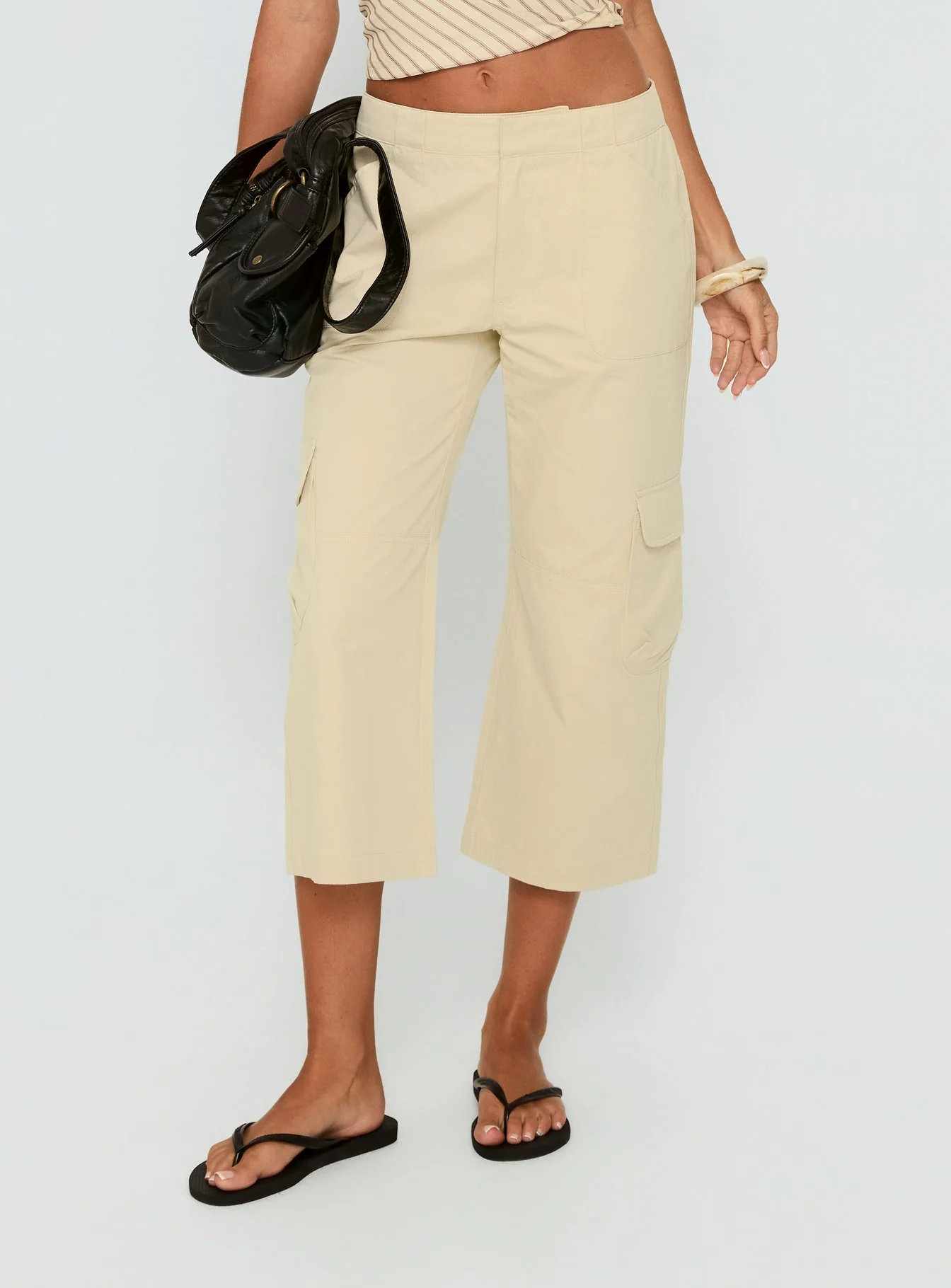 Indee Cropped Cargo Pants Beige - Image 2