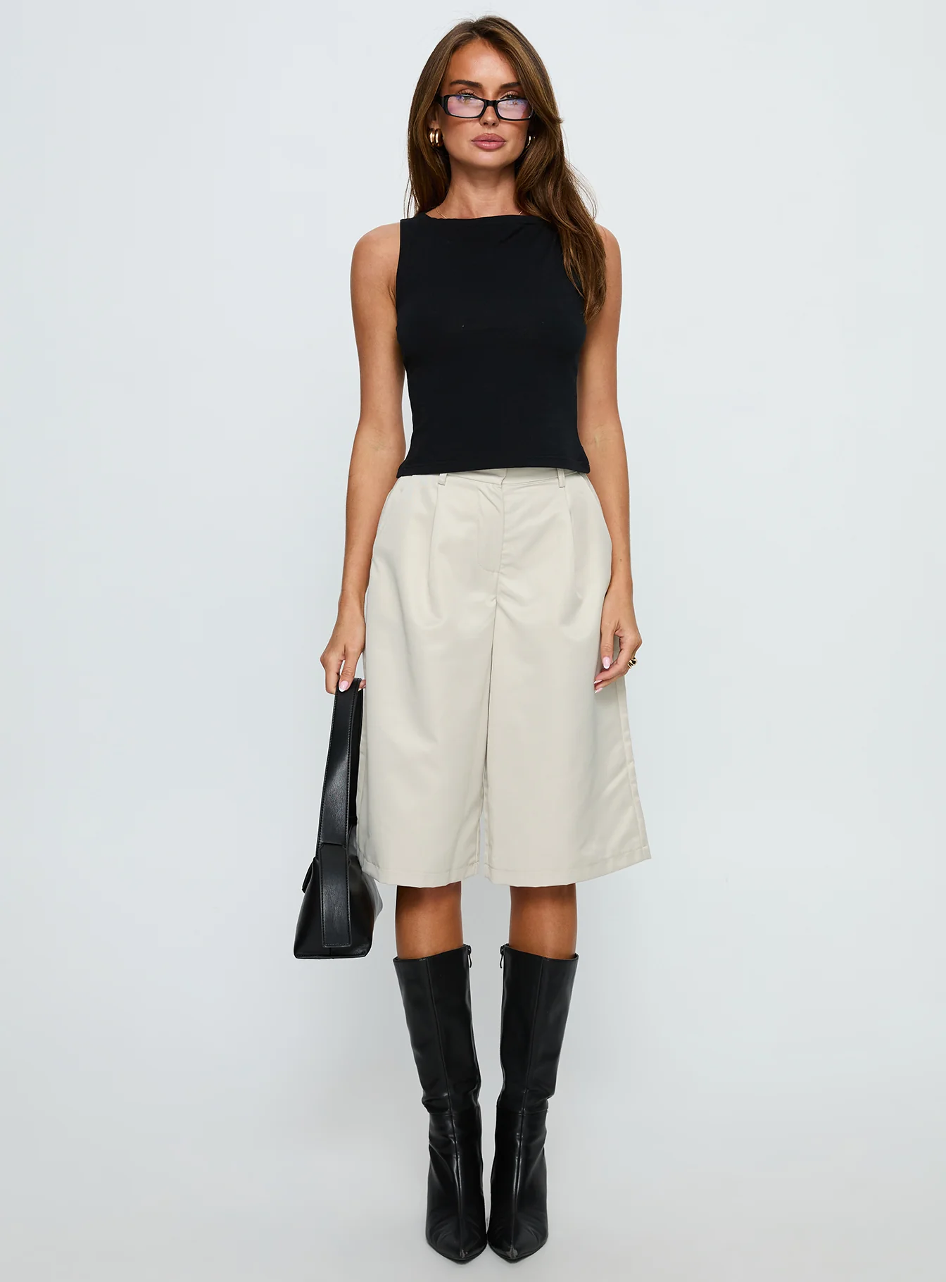 Jakai Longline Tailored Short Cream - Image 7