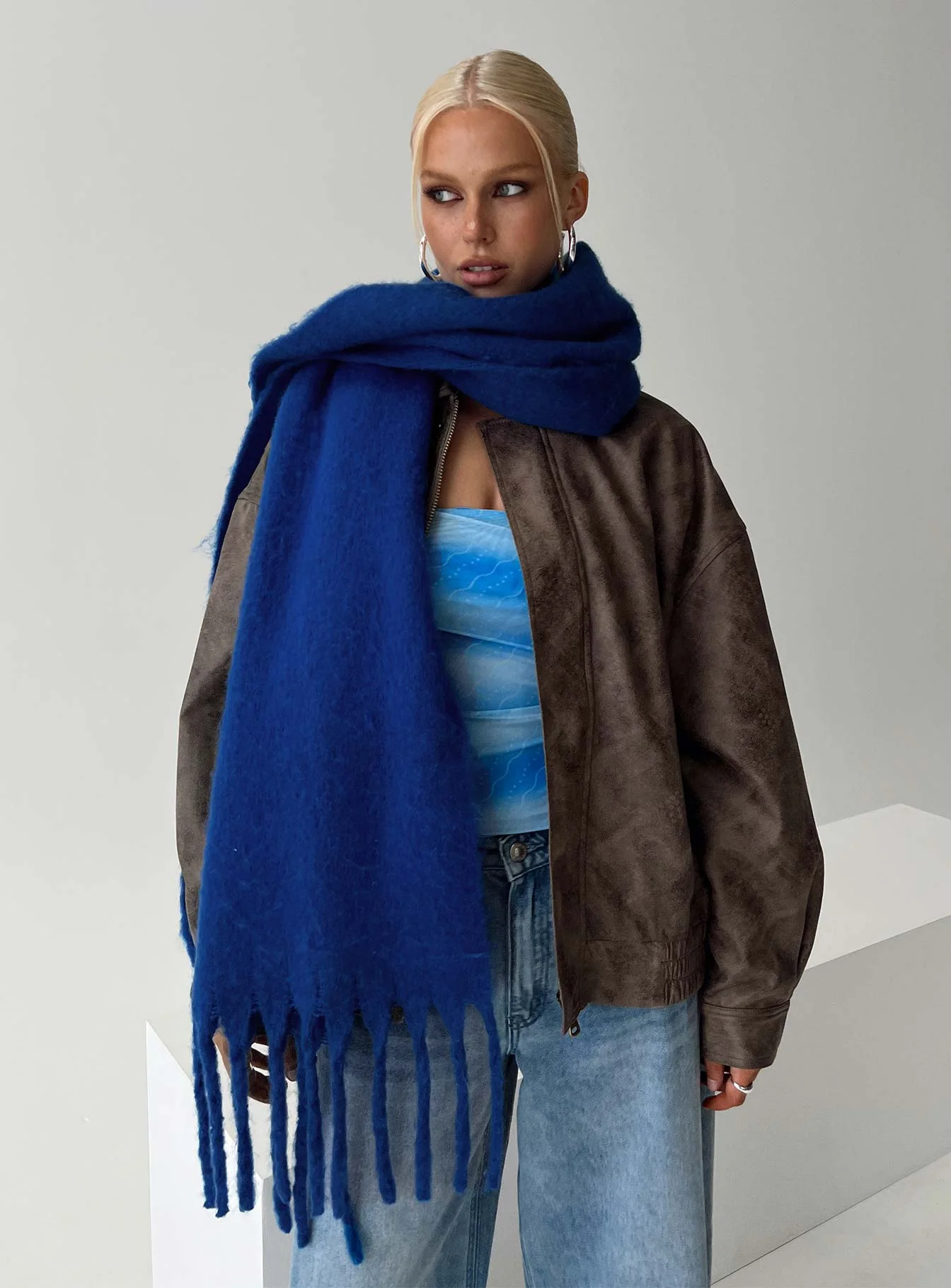 July Scarf Blue - Image 4