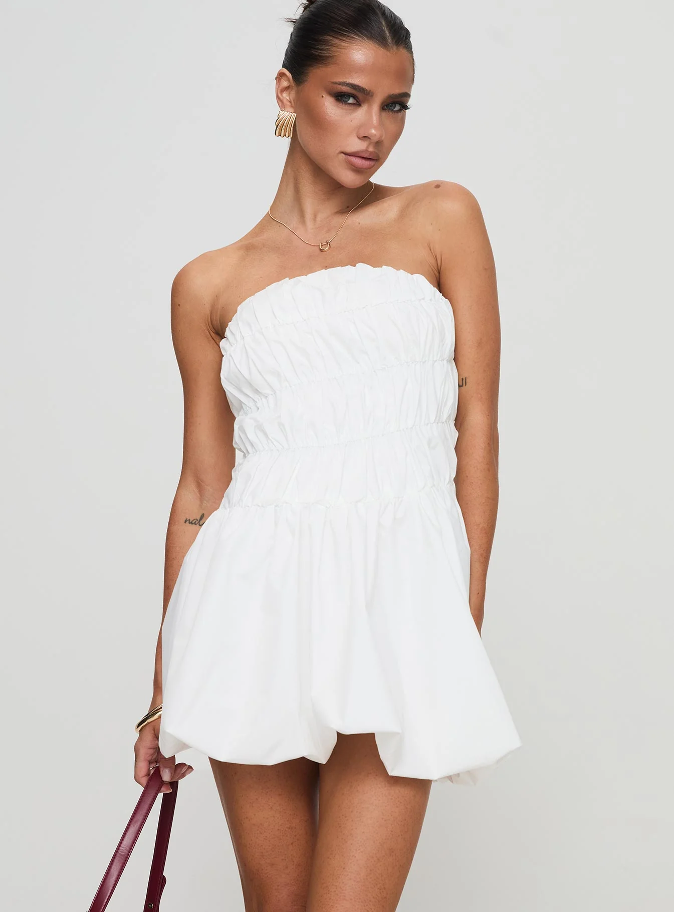 Karenza Bubble Hem Mini Dress White - Image 2