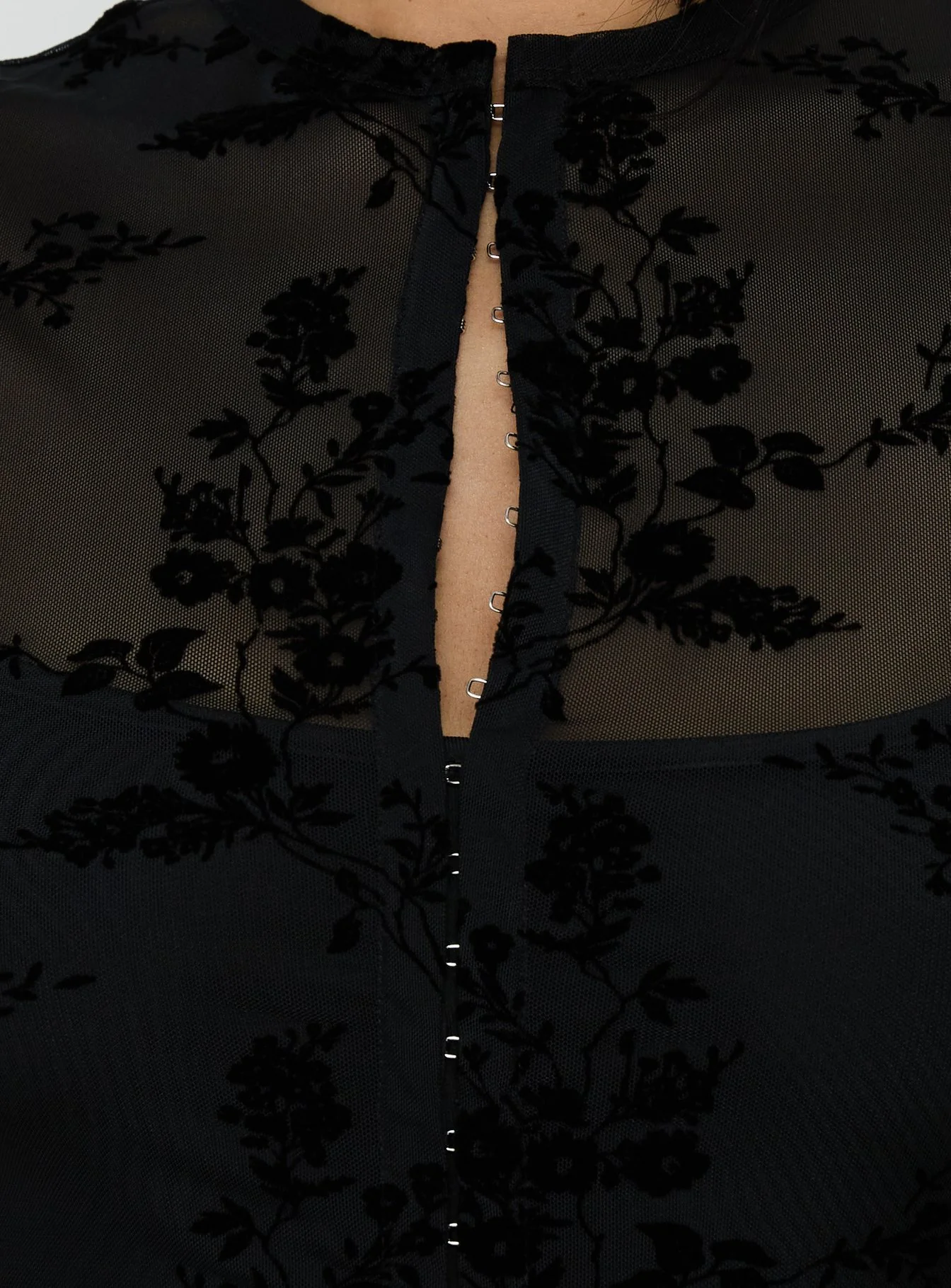 Kelira Keyhole Cutout Mini Dress Black - Image 5