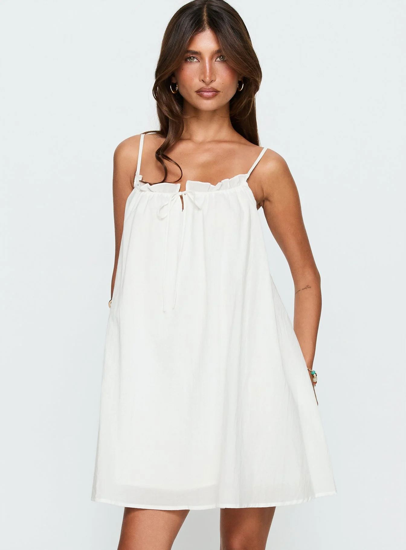 Kind Of Wonderful Tie Detail Baby Doll Mini Dress White - Image 2