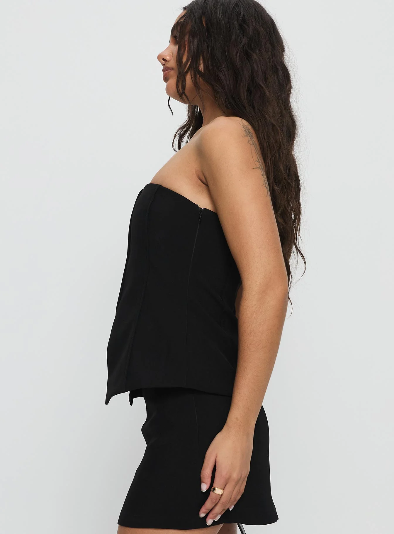 Lavish Living Strapless Top Black - Image 4