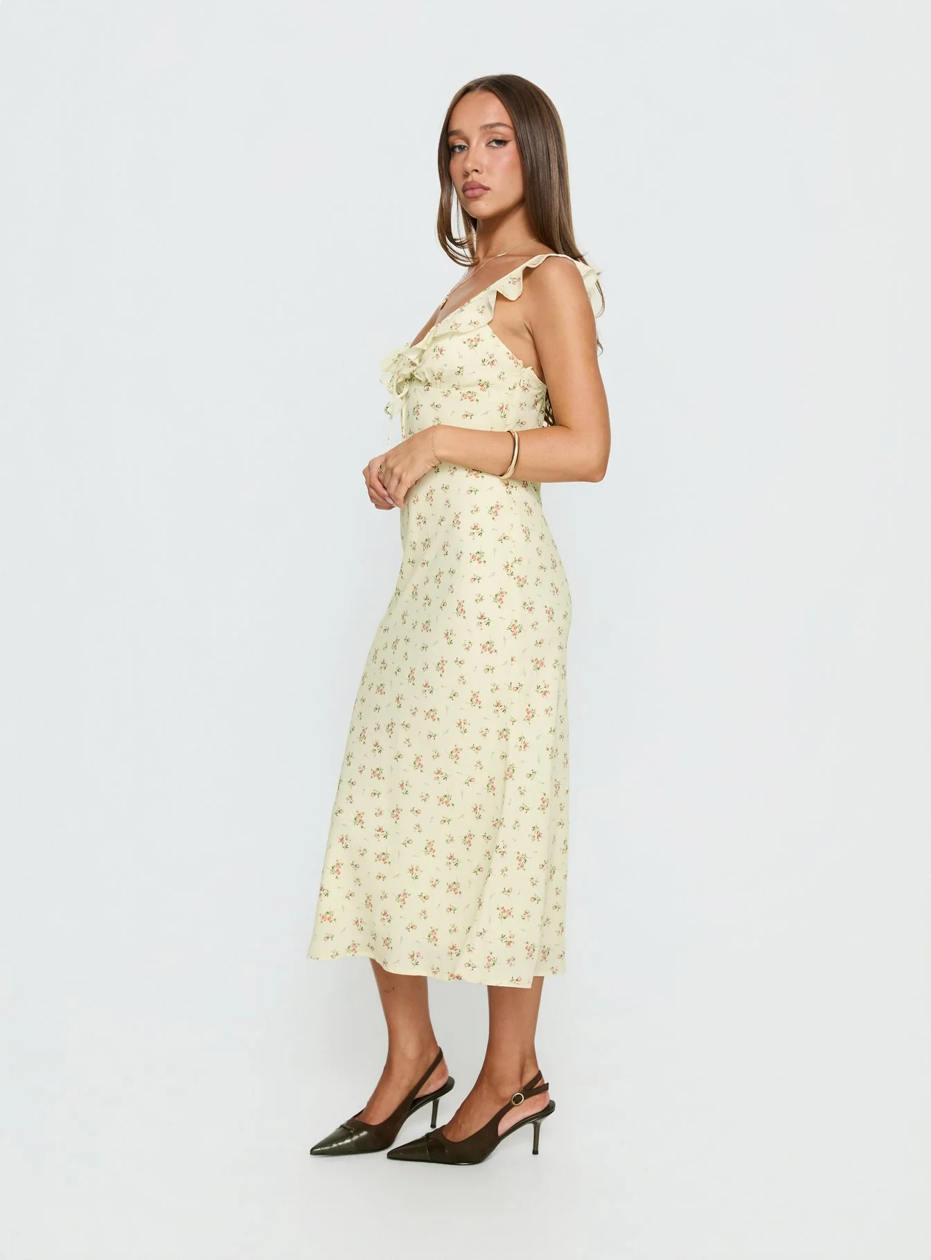 Leabelle Frill V Neck Maxi Dress Yellow Floral - Image 3