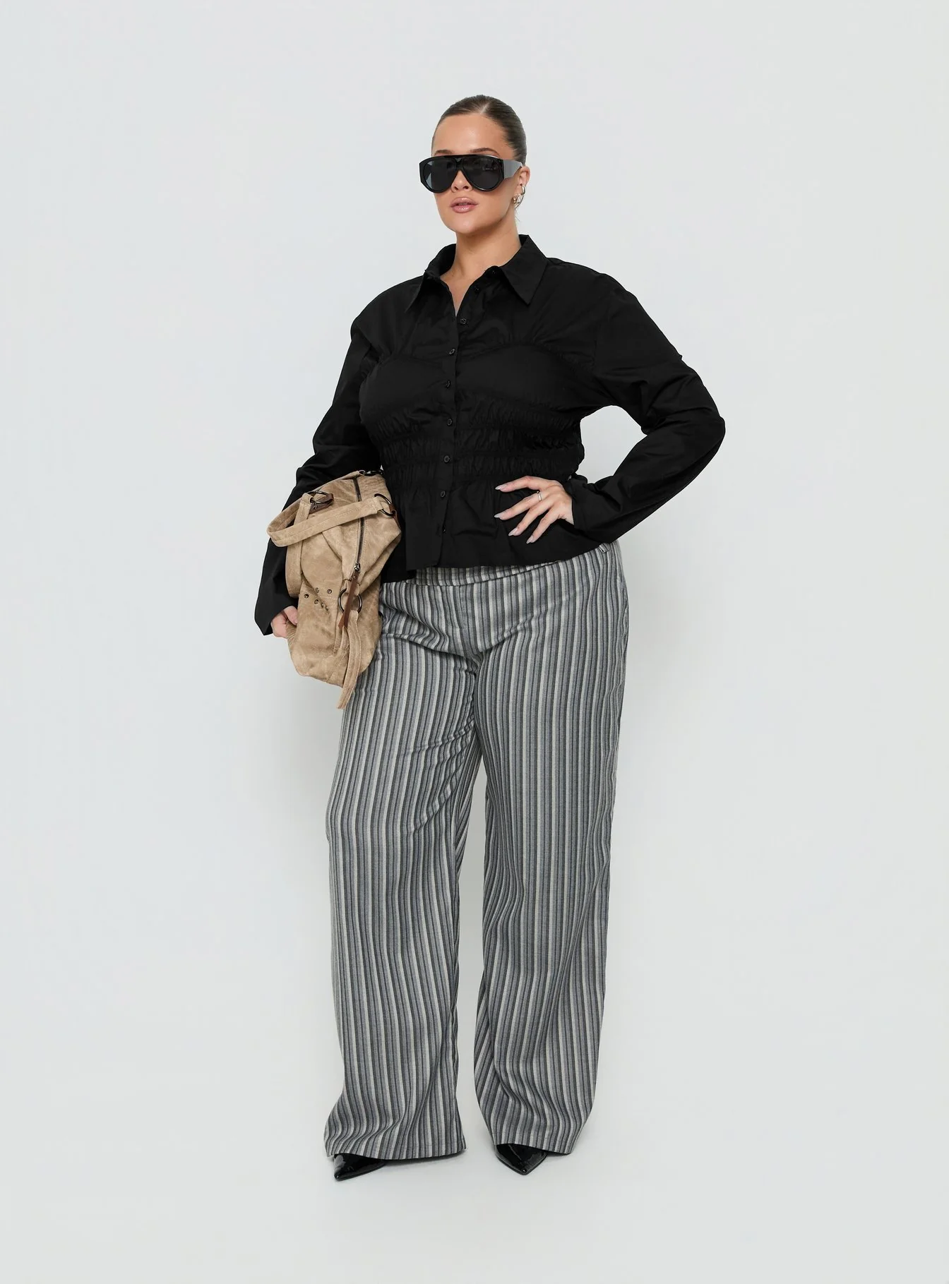Liesel Shirred Long Sleeve Top Black Curve - Image 3