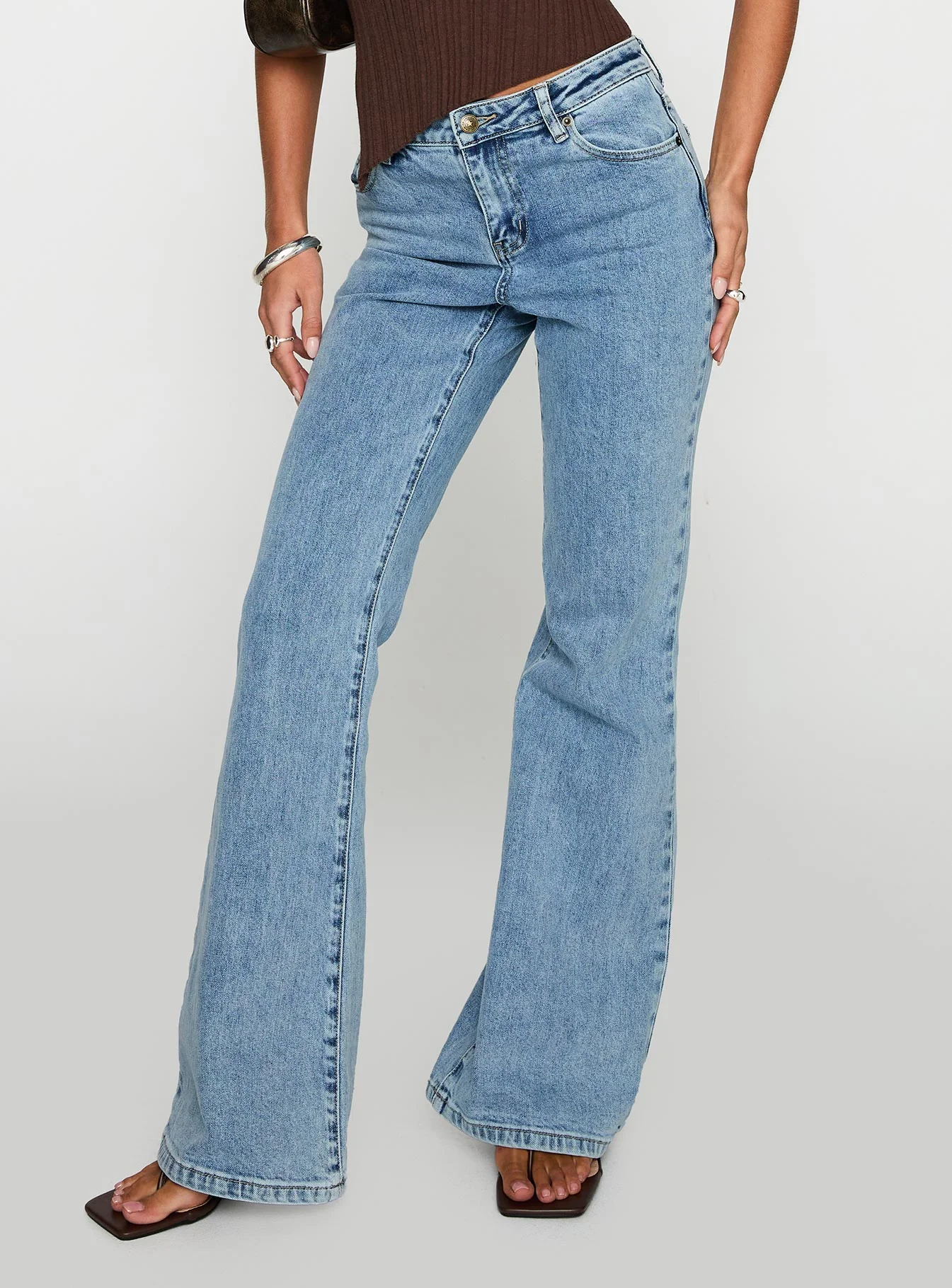Magic Mirror Mid Rise Bootleg Jeans Ice Wash Tall - Image 2