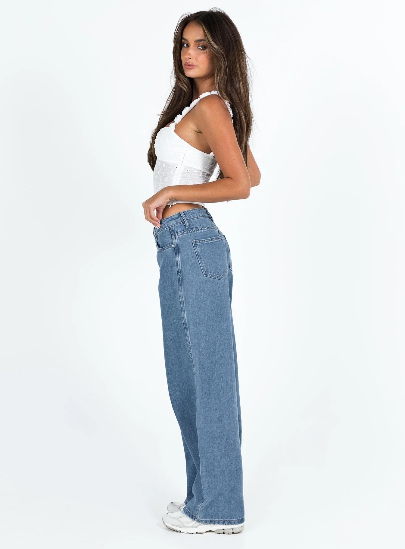 Maryanne Mid Rise Relaxed Jeans Mid Wash Denim - Image 4