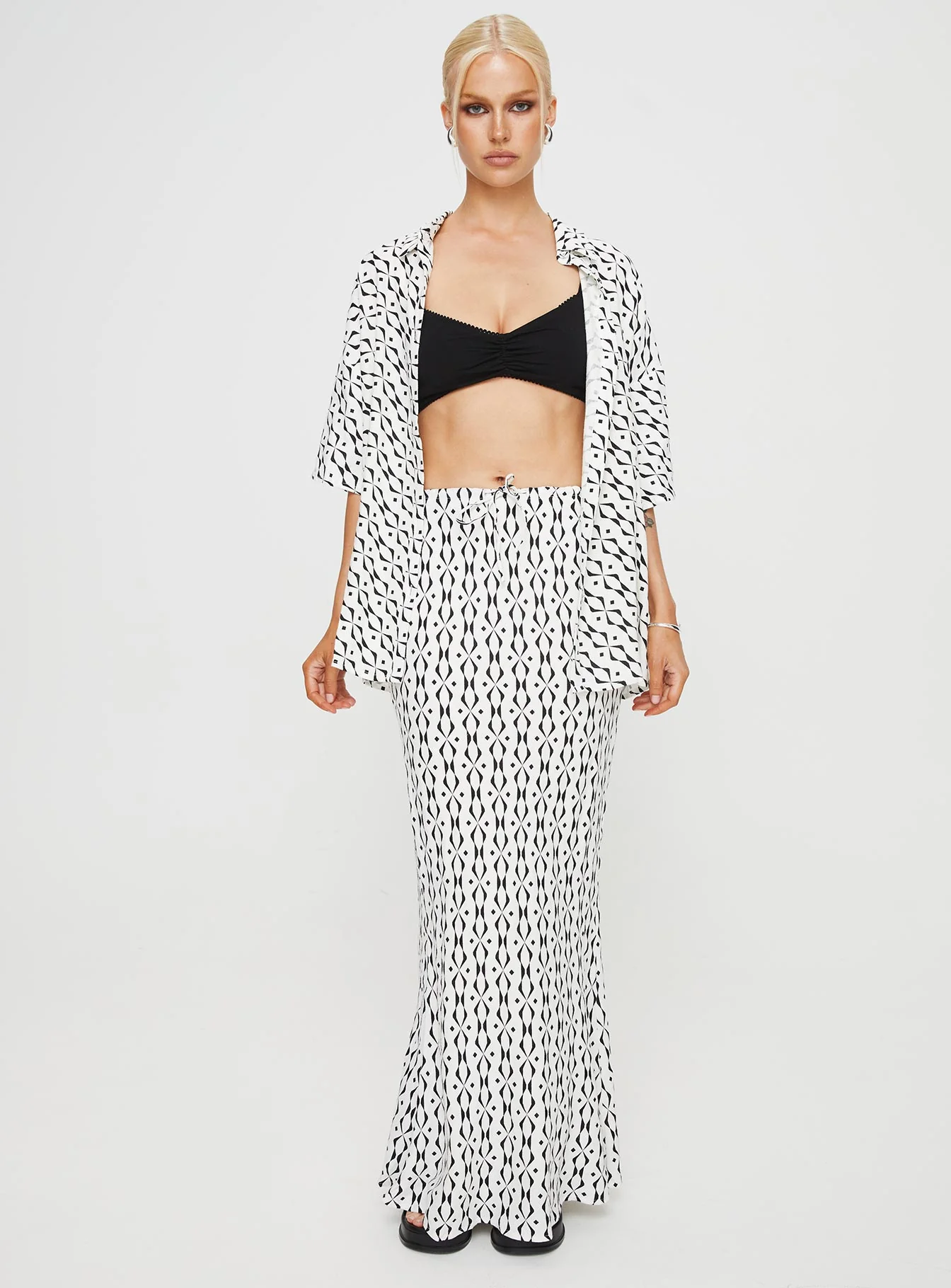 Mercer Linen Blend Maxi Skirt Black / White - Image 6
