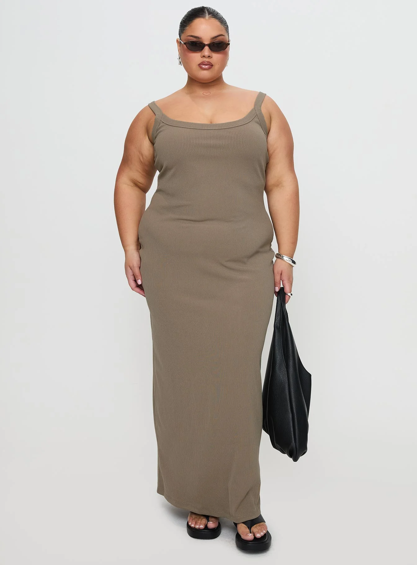 Montwood Maxi Dress Sage Curve - Image 2