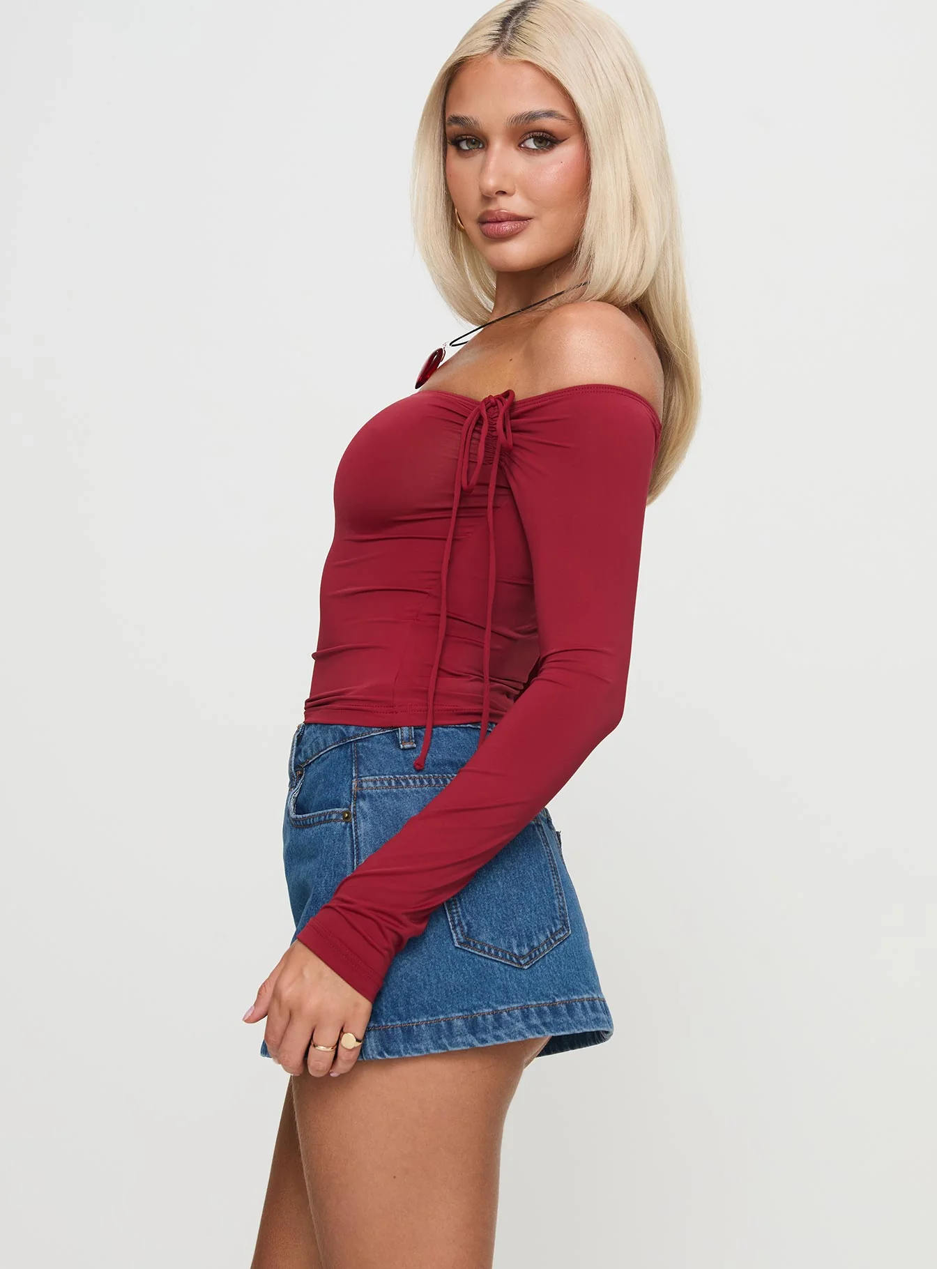 Nicolina Low Rise Denim Mini Skirt Light Wash Tall - Image 3