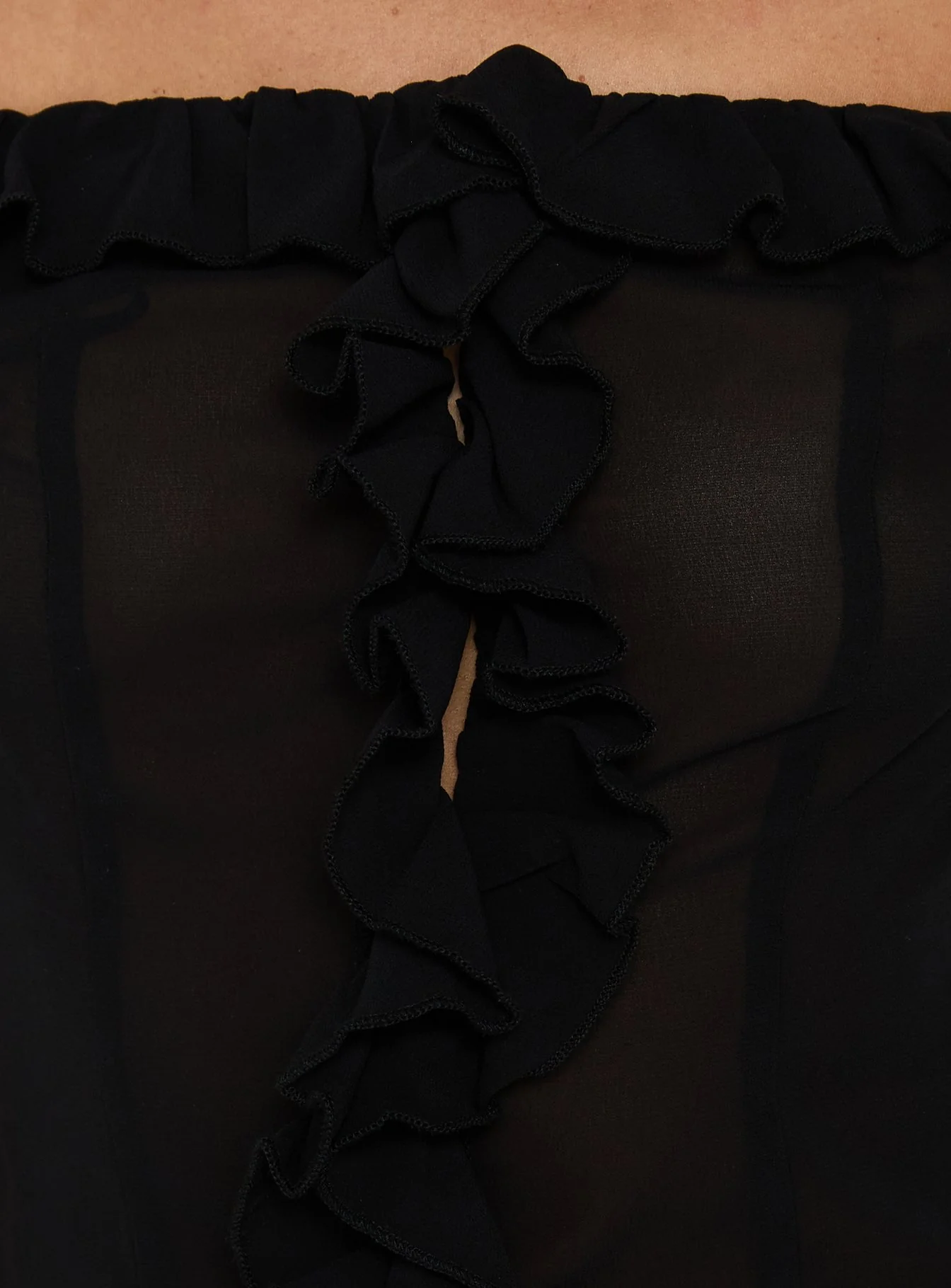 Nivelle Frill Detail Off Shoulder Top Black - Image 5
