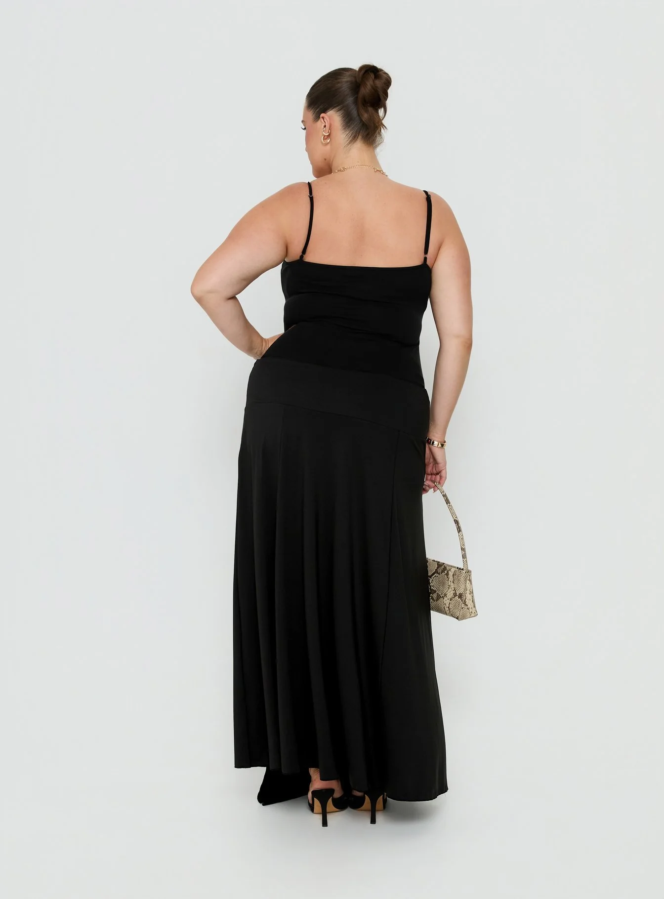 Nola Hardware Slit Maxi Skirt Black Curve - Image 5