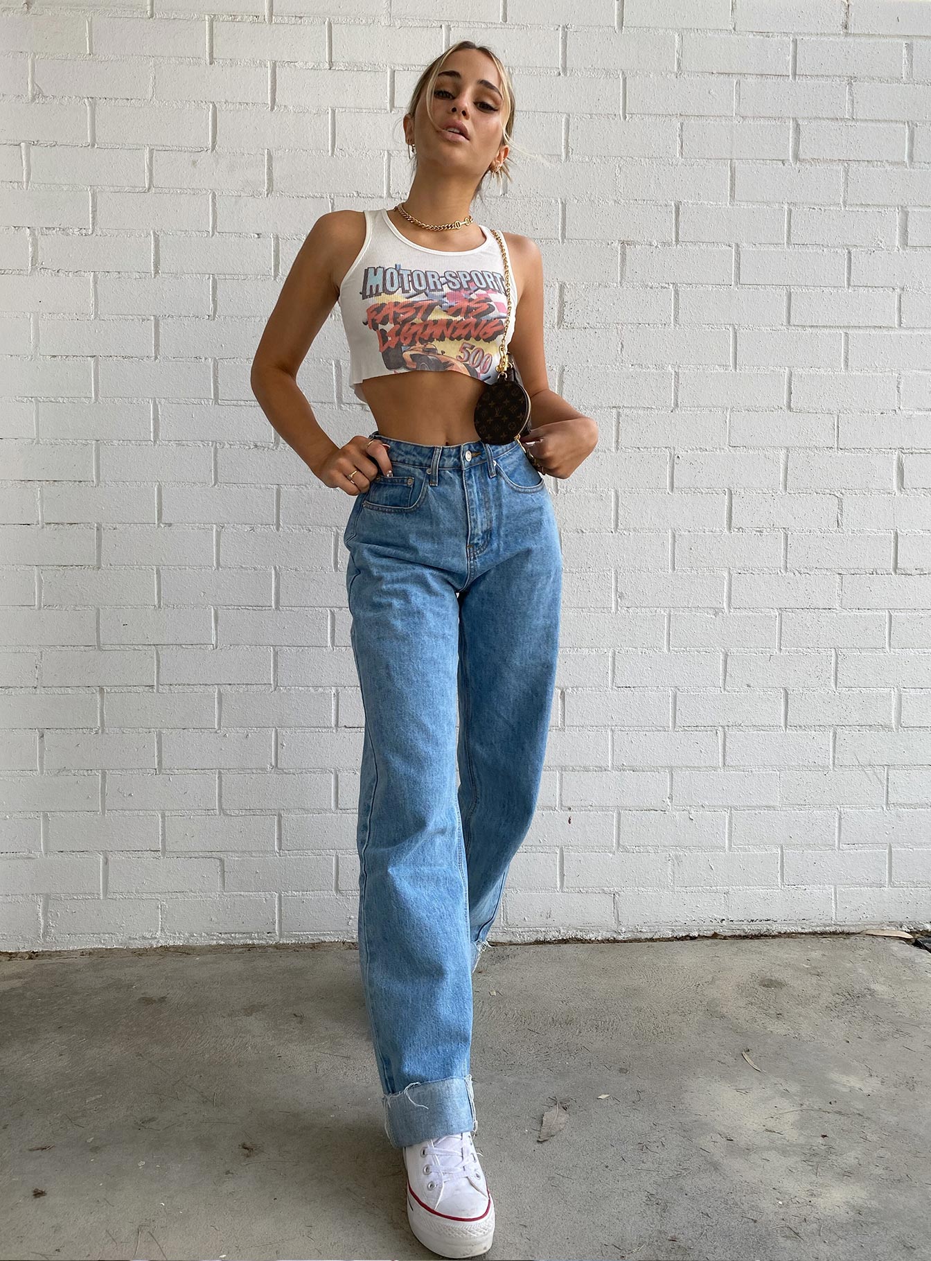 Ollie Mid Rise Straight Leg Jeans Mid Wash - Image 9
